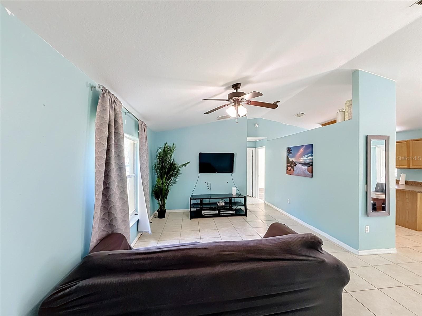 Single Family Residence at 13 BAHIA PASS RUN, OCALA, photo 7 of 52