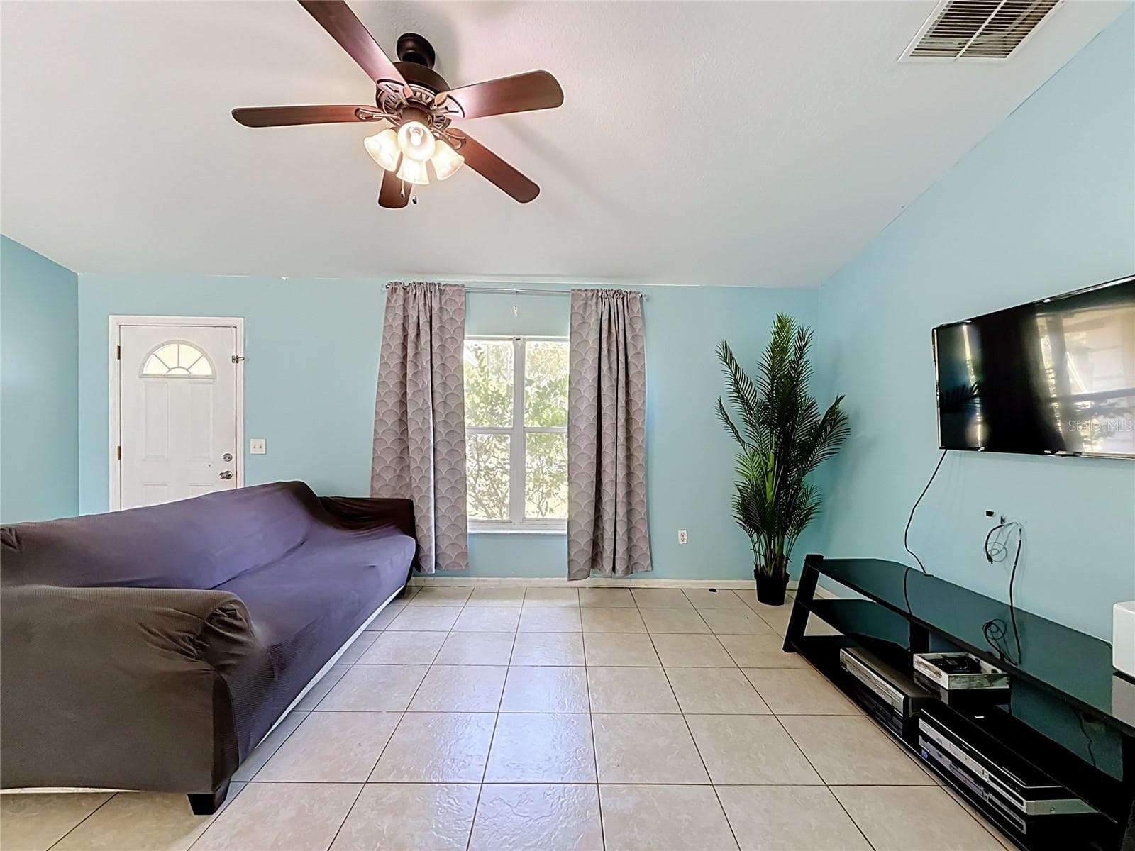 Single Family Residence at 13 BAHIA PASS RUN, OCALA, photo 9 of 52