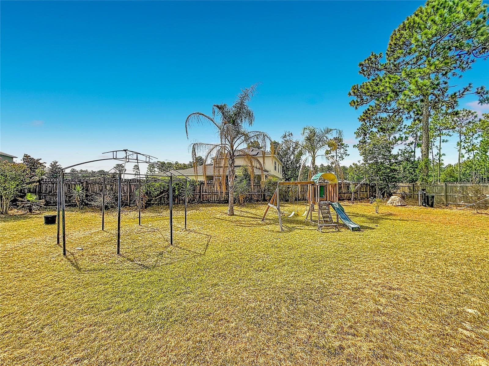 Single Family Residence at 13 BAHIA PASS RUN, OCALA, photo 38 of 52