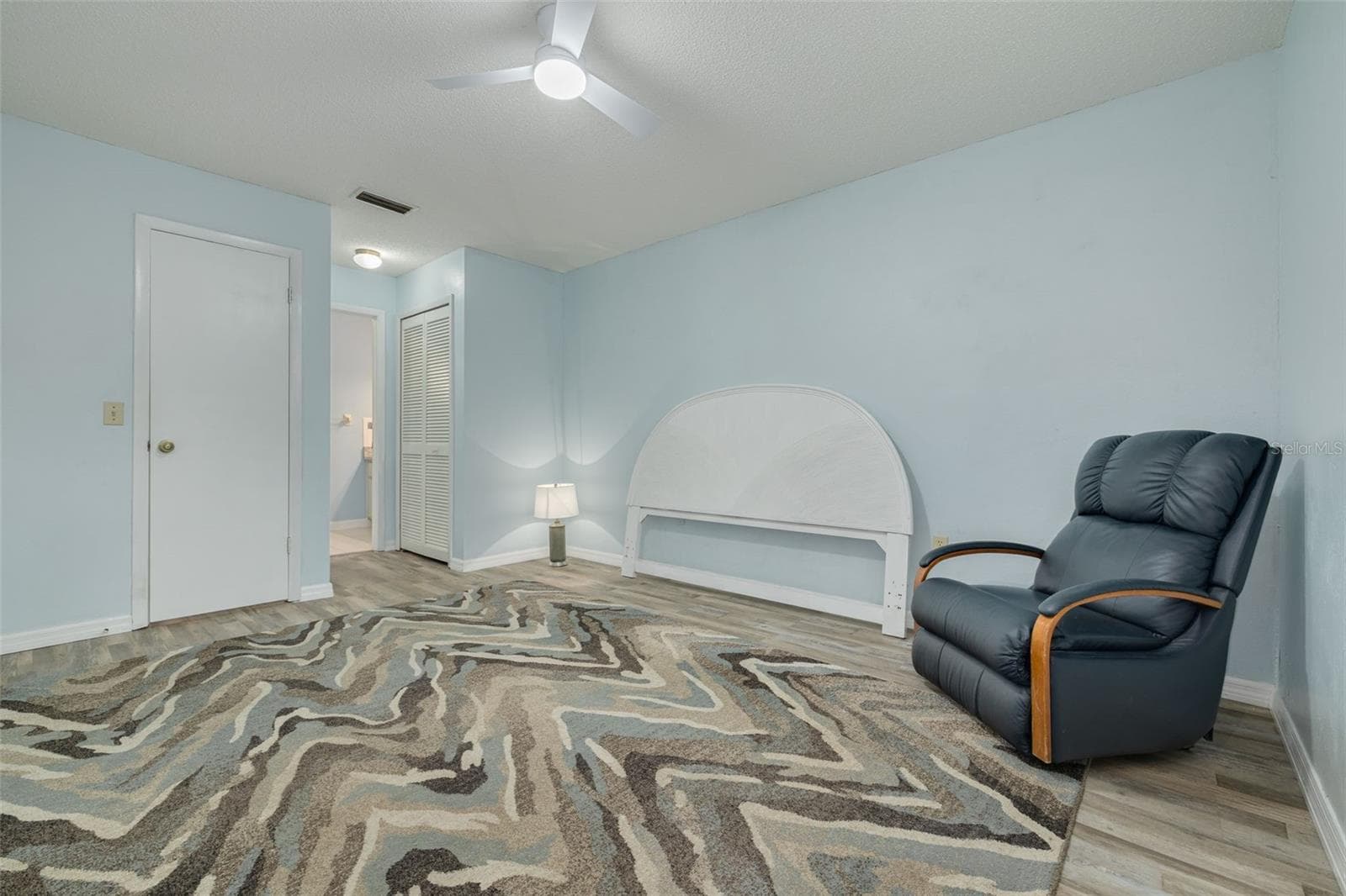 Villa at 12432 KNOLLBROOK LN, HUDSON, photo 20 of 34