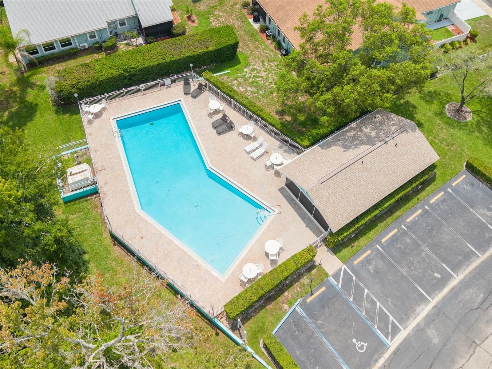 Villa at 12432 KNOLLBROOK LN, HUDSON, photo 33 of 34