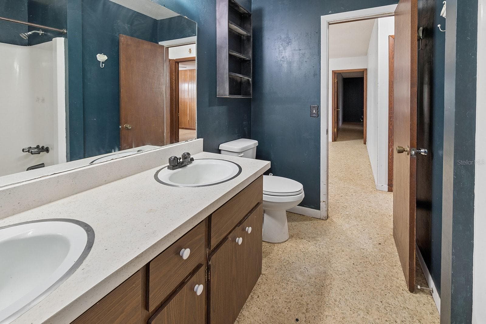 Single Family Residence at 7908 LAKE GENEVA LN, KEYSTONE HEIGHTS, photo 21 of 45
