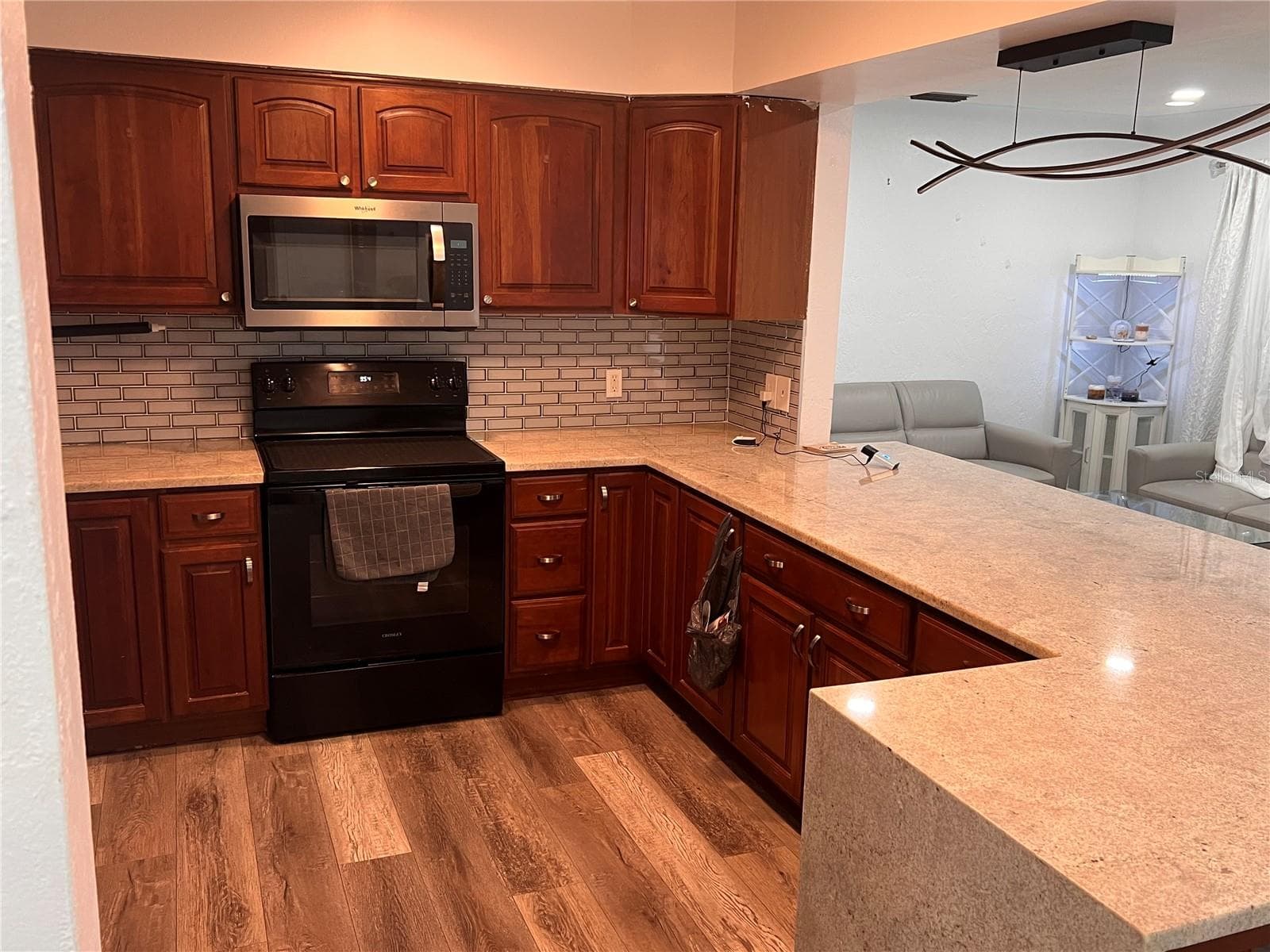 Single Family Residence at 4127 28TH AVE N, ST PETERSBURG, photo 22 of 57