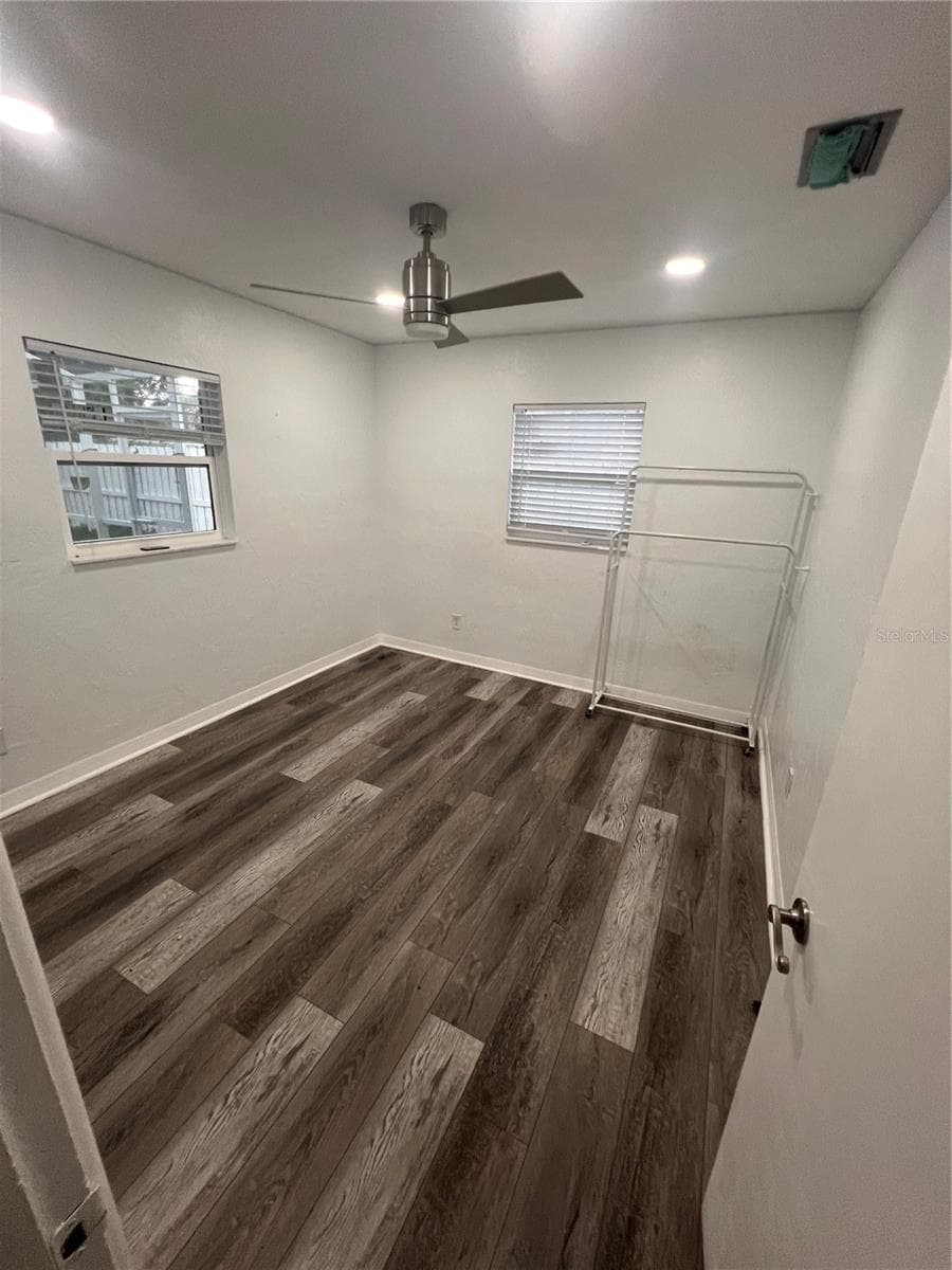 Single Family Residence at 4127 28TH AVE N, ST PETERSBURG, photo 37 of 57