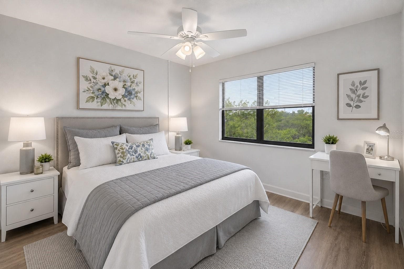 this photo has been virtually staged - 800 COVE CAY DR #5G, CLEARWATER