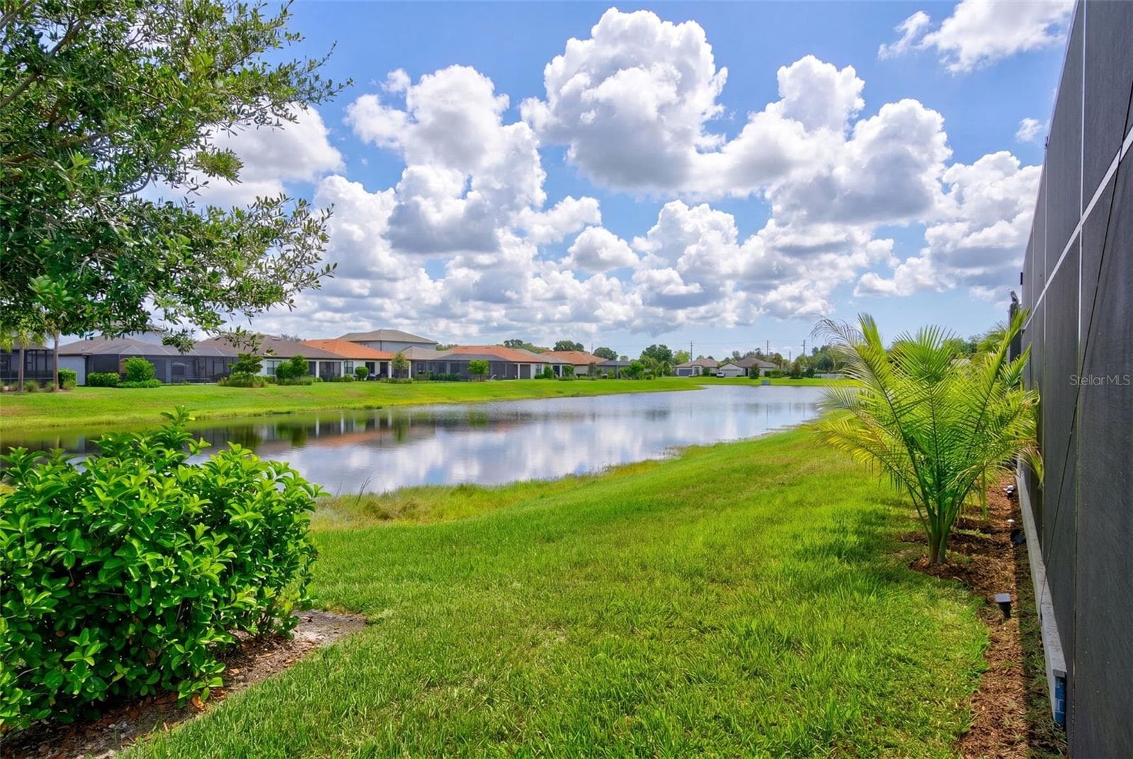Single Family Residence at 704 PINTAIL CV, BRADENTON, photo 63 of 86