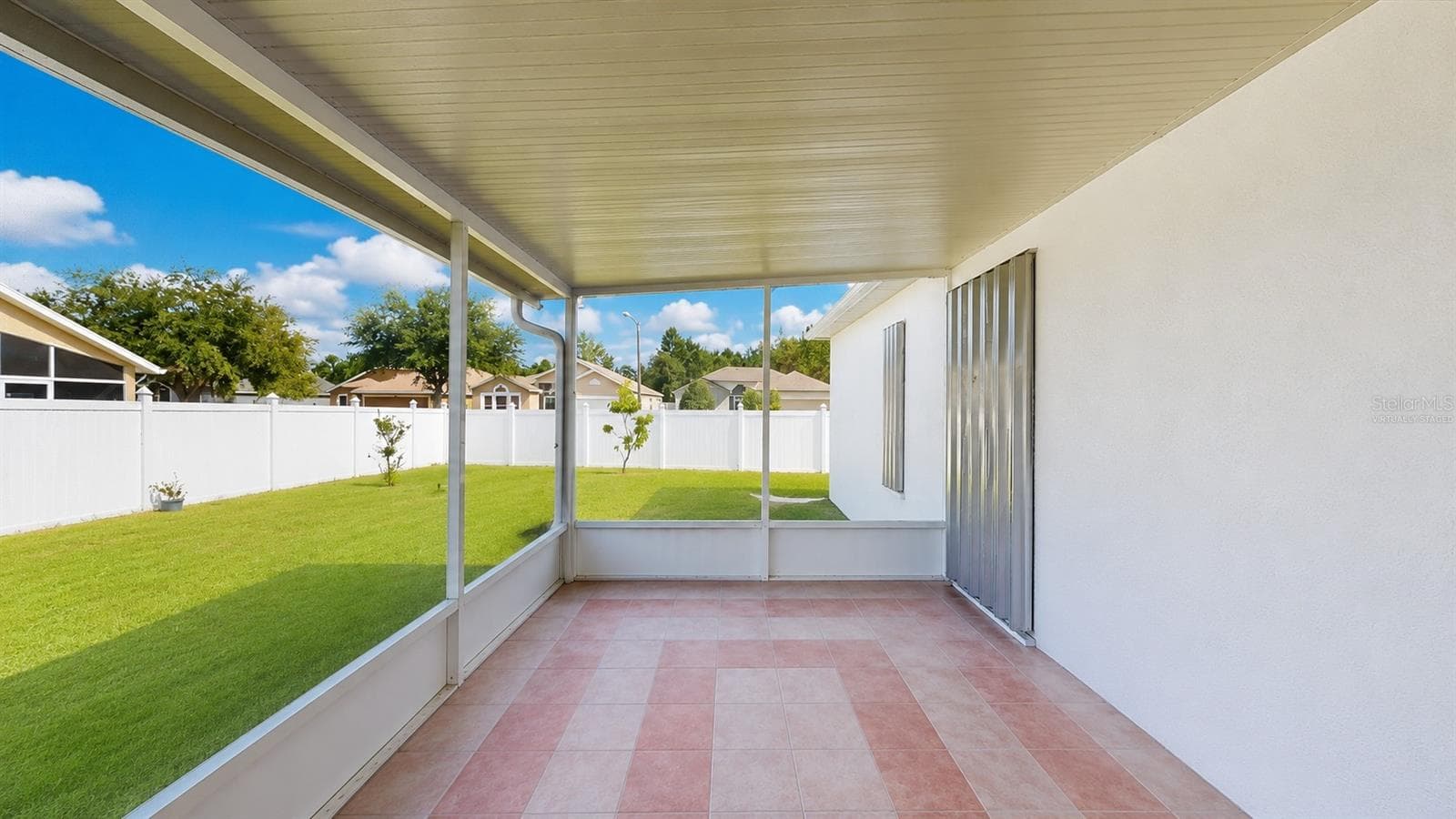 Screen Porch - Virtually Staged - 3114 STERN CT, KISSIMMEE