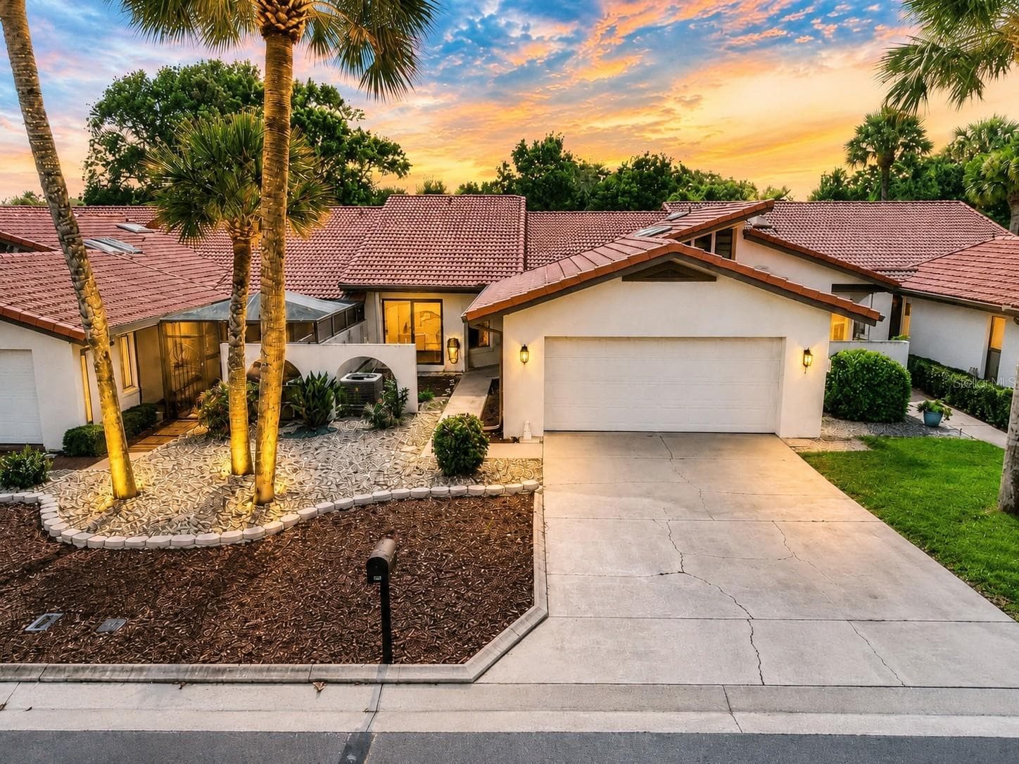 503 CLUBHOUSE DR