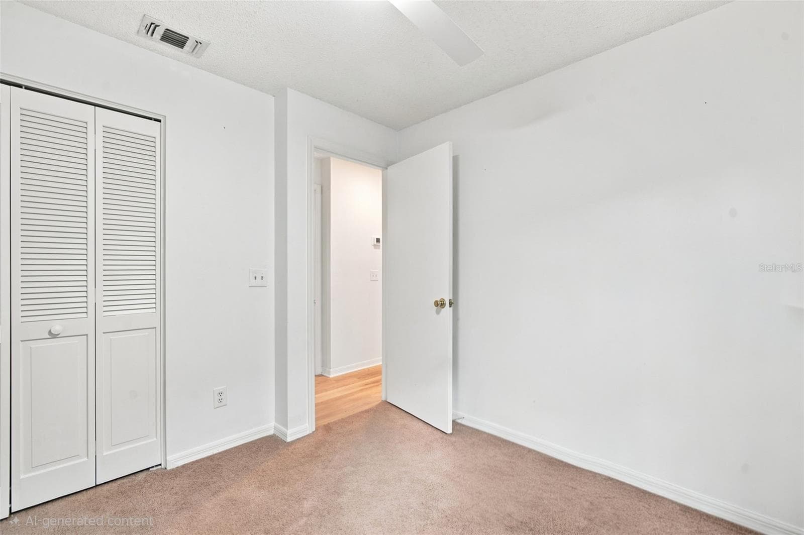 Bedroom 3. Currently being used as office - 1014 HARDWOOD DR, VALRICO
