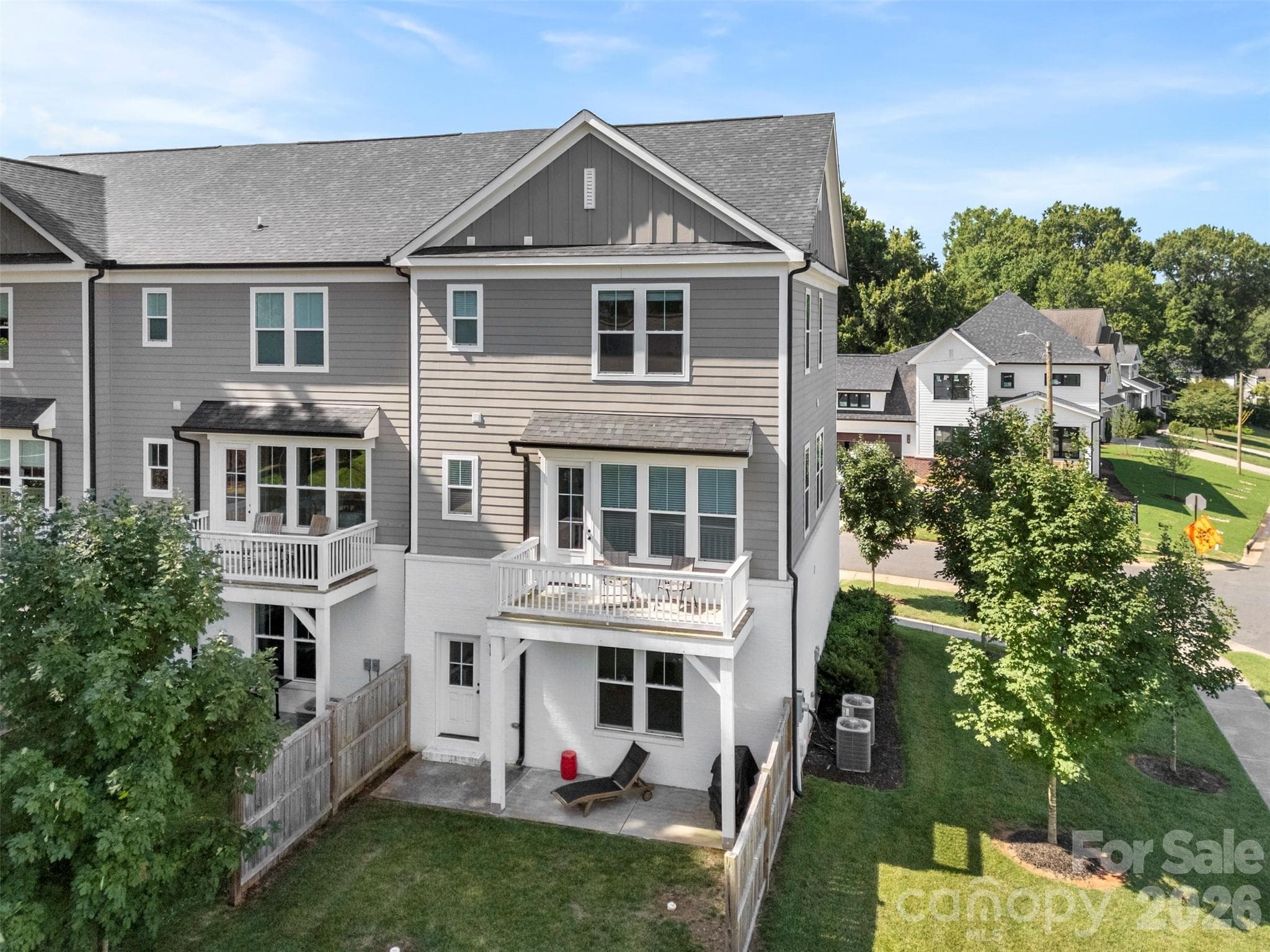 End unit - 543 Greystone Road, Charlotte