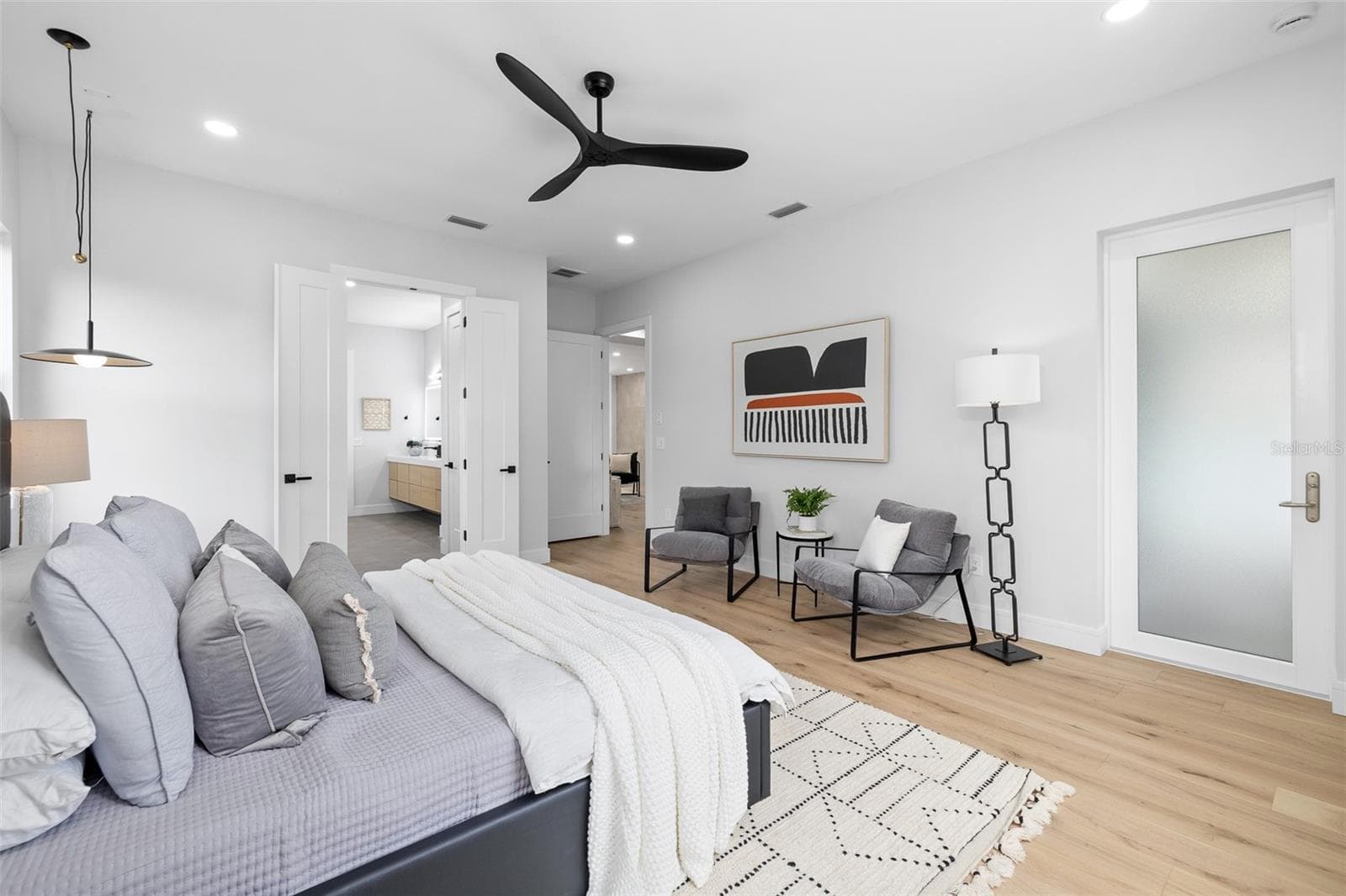 Single Family Residence at 4709 W ESTRELLA ST, TAMPA, photo 52 of 92