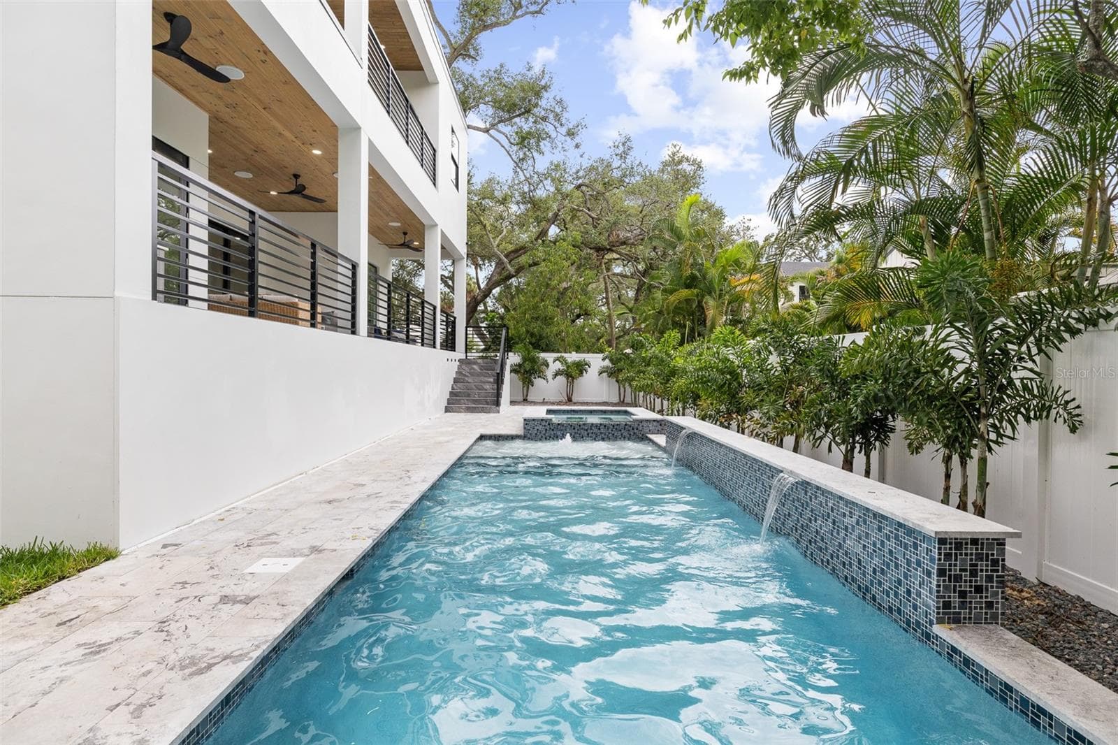 Single Family Residence at 4709 W ESTRELLA ST, TAMPA, photo 90 of 92