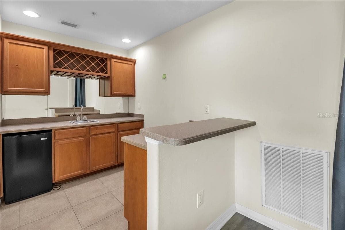Wet Bar - 4336 SPINNAKER COVE LN, TAMPA