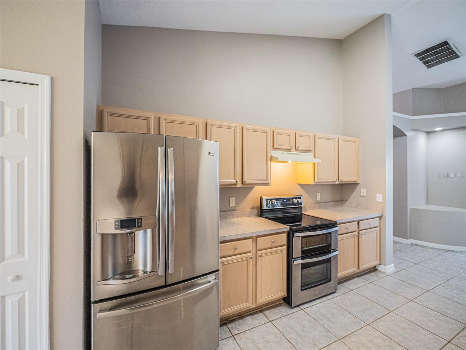 Single Family Residence at 2843 STRAND CIR, OVIEDO, photo 10 of 47