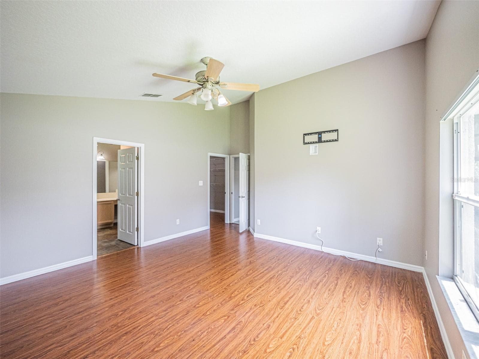 Single Family Residence at 2843 STRAND CIR, OVIEDO, photo 24 of 47