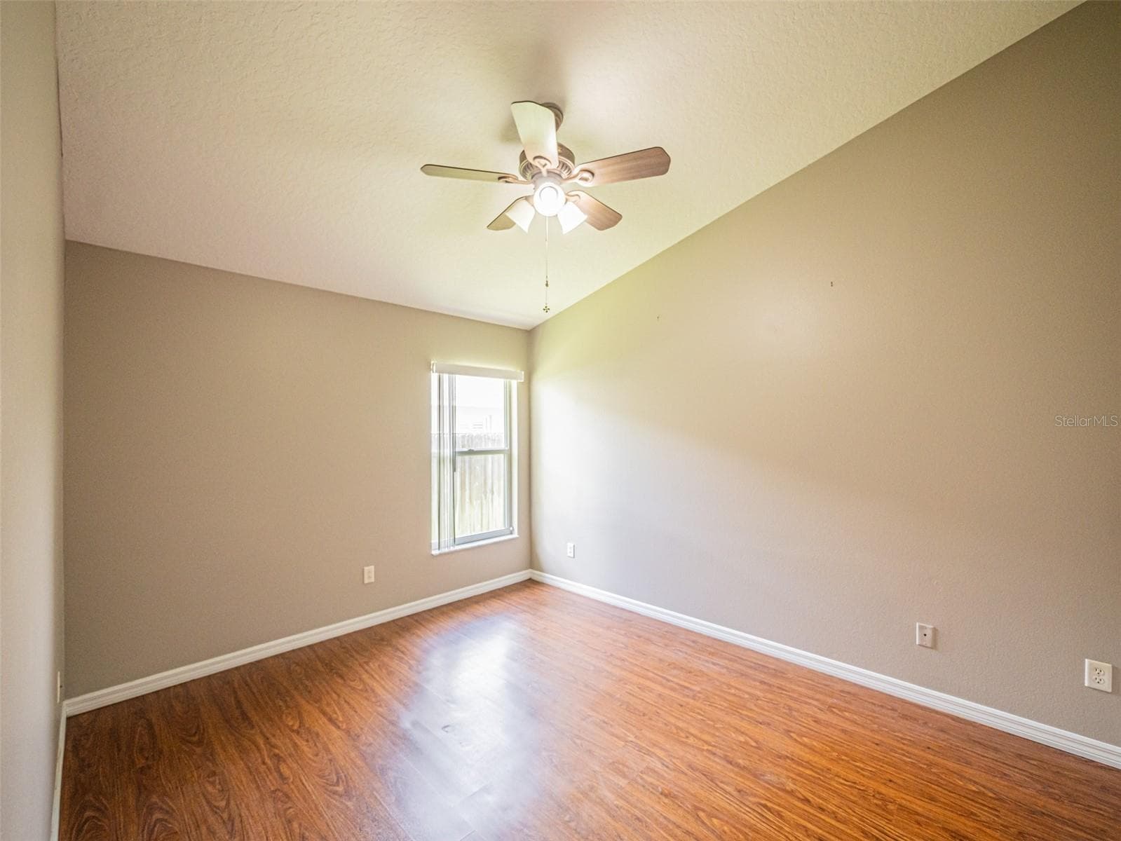 Single Family Residence at 2843 STRAND CIR, OVIEDO, photo 34 of 47