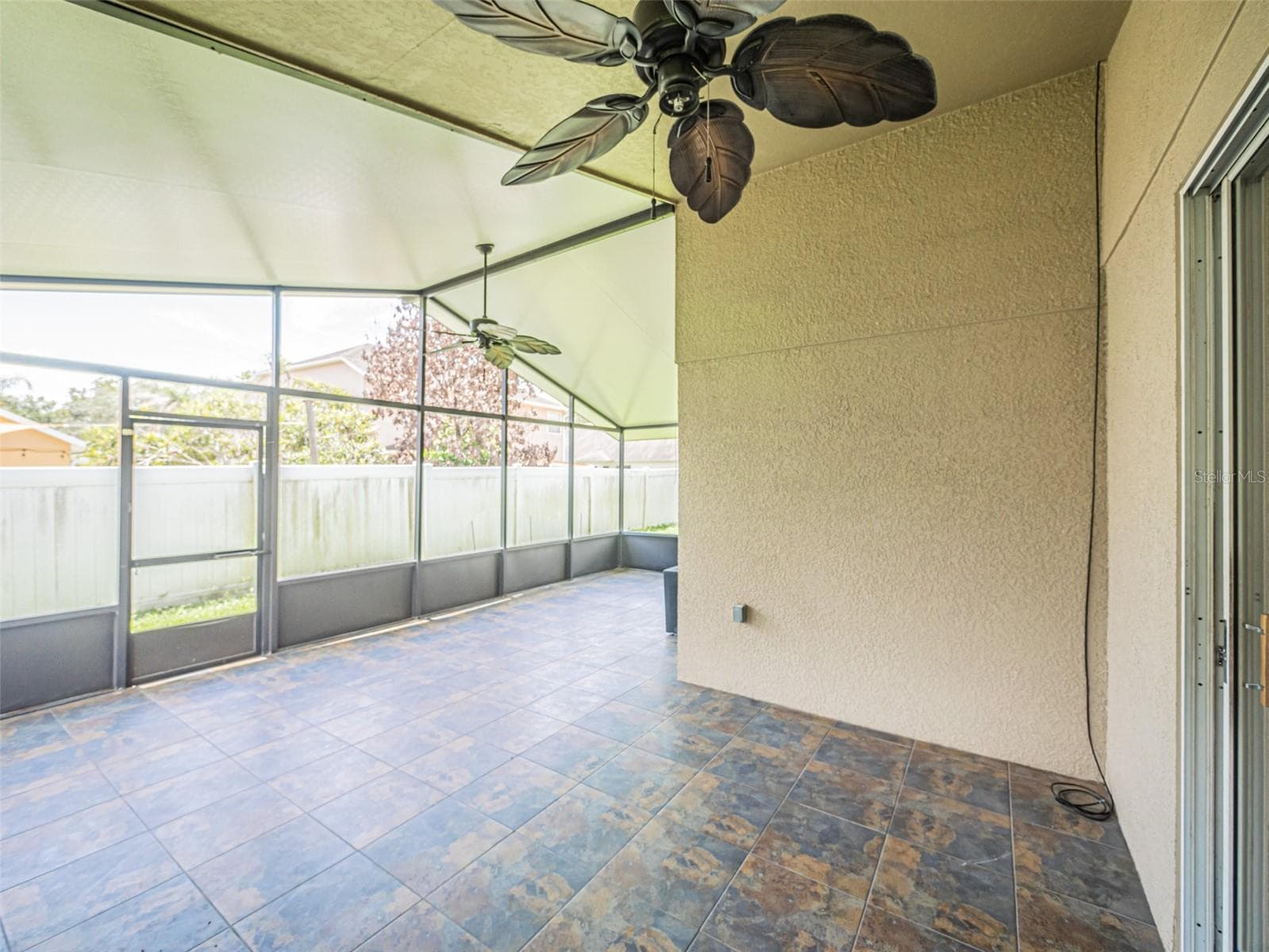 Single Family Residence at 2843 STRAND CIR, OVIEDO, photo 41 of 47