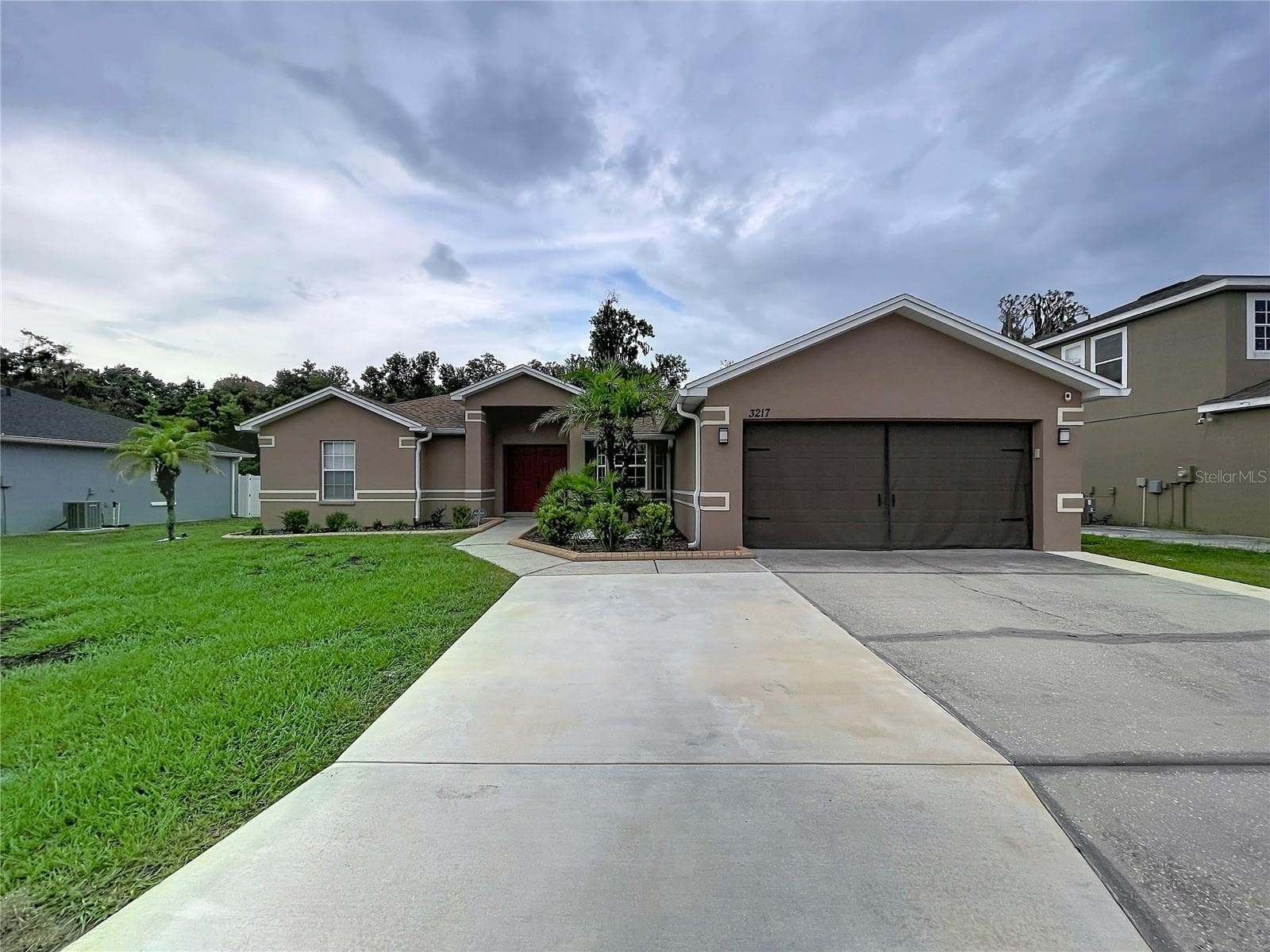 3217 ENCLAVE BLVD