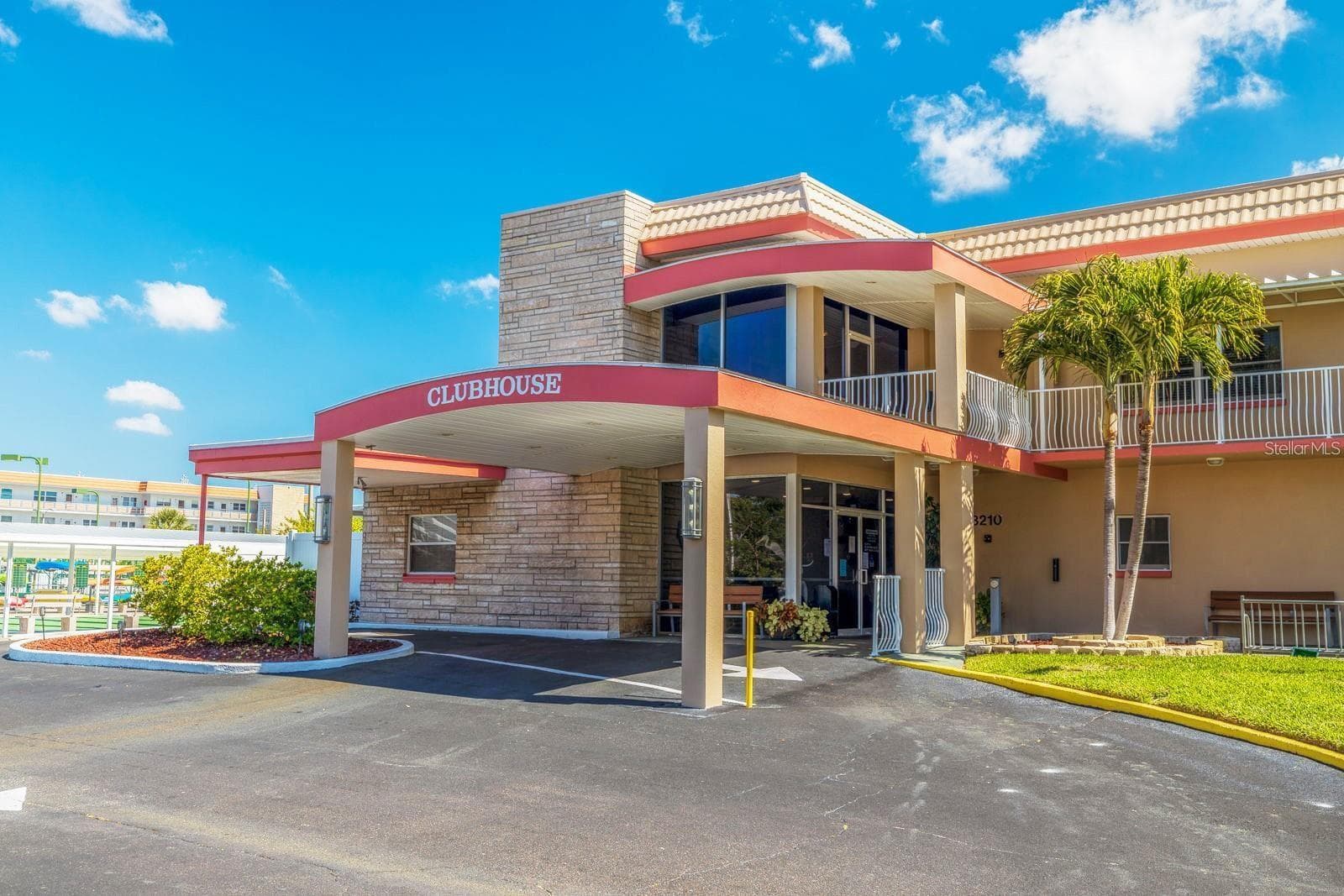 Condominium at 5925 SHORE BLVD S #405, GULFPORT, photo 47 of 69