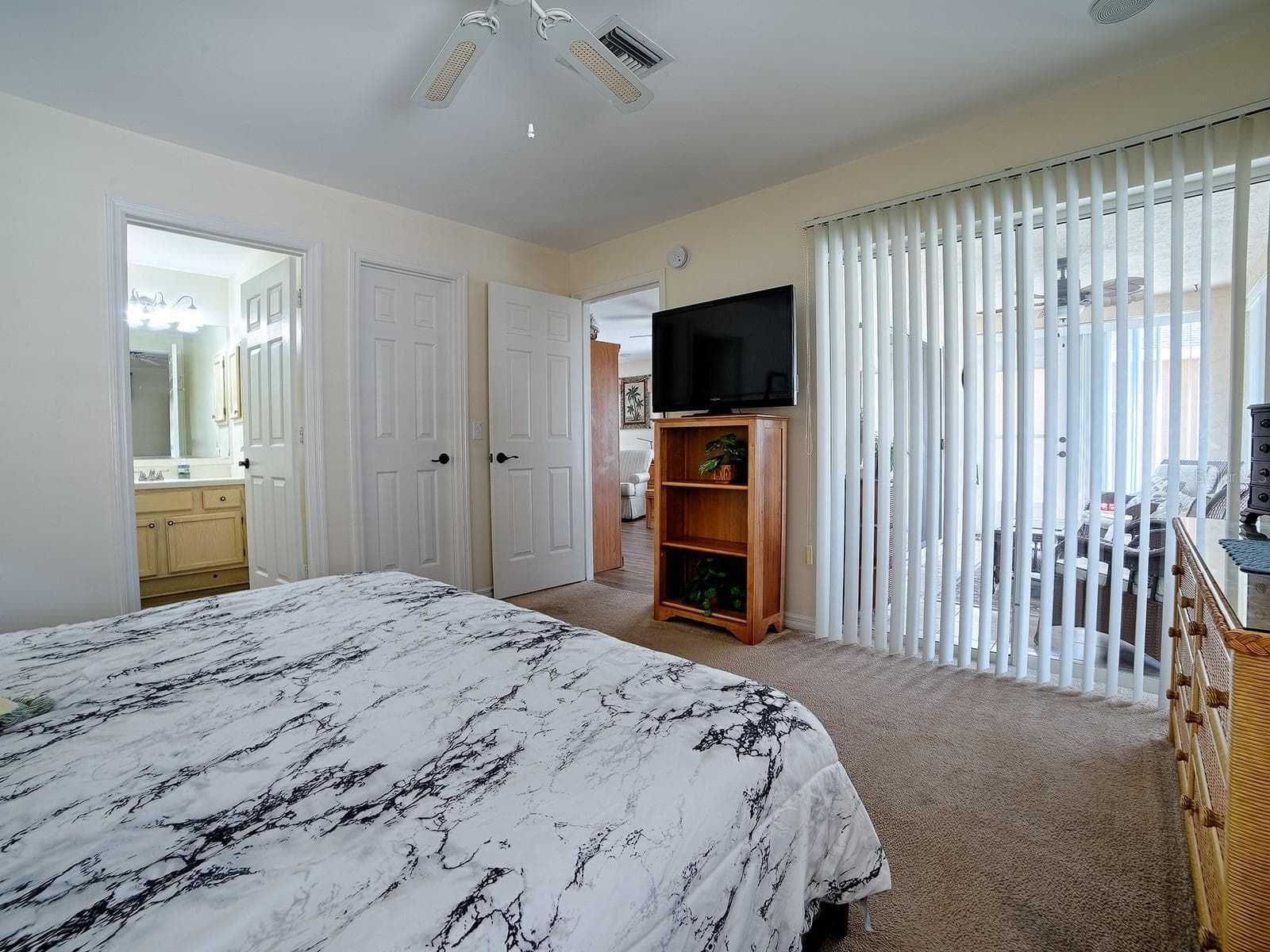 Villa at 1106 RICARDO AVE, THE VILLAGES, photo 15 of 34
