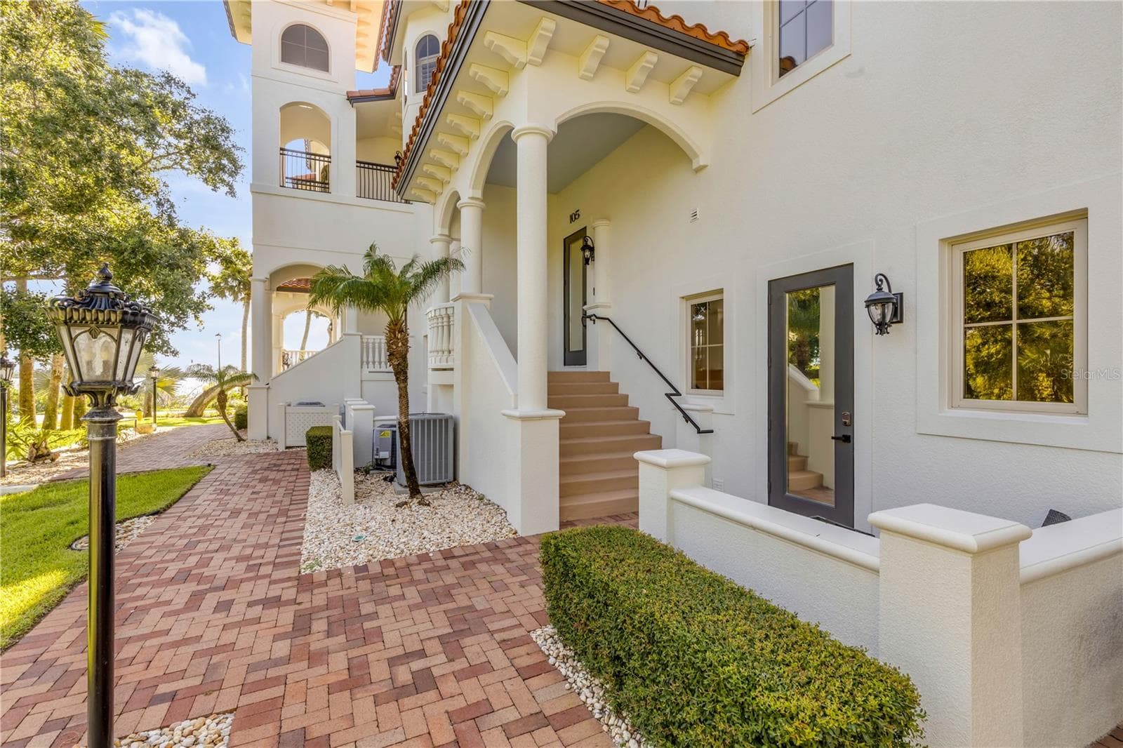 Private entrance "Front Door" - 5090 RIVERSIDE DR #105, PORT ORANGE