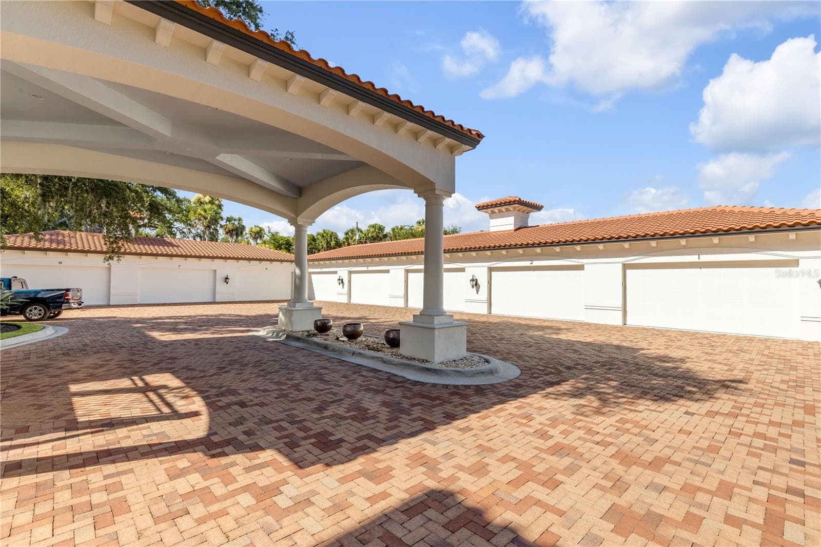 Each unit has a deeded 2 car private garage - 5090 RIVERSIDE DR #105, PORT ORANGE
