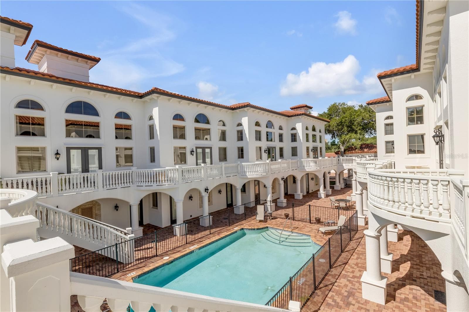 Only 8 units total in the whole complex.  Each unit is 3 stories tall.  It's a boutique style intimate condo complex. - 5090 RIVERSIDE DR #105, PORT ORANGE
