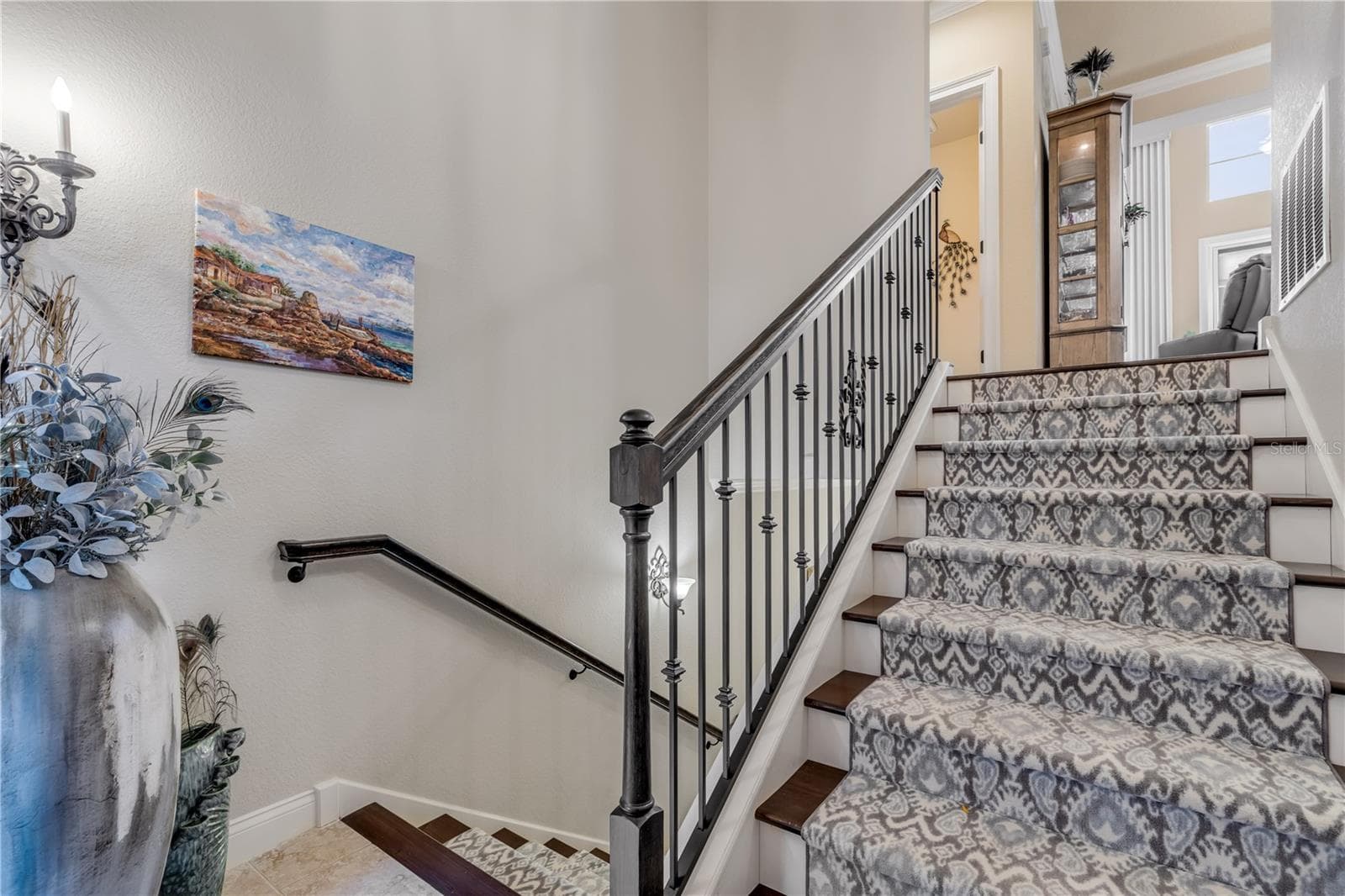 Go up for common area (Kitchen/dining/living)Go down for 2 guest bedrooms, guest bathroom, laundry room, and office - 5090 RIVERSIDE DR #105, PORT ORANGE