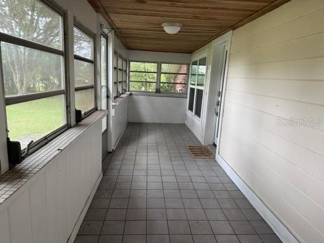 FLORIDA ROOMAT FRONT ENTRY - 301 E KENTUCKY AVE, DELAND