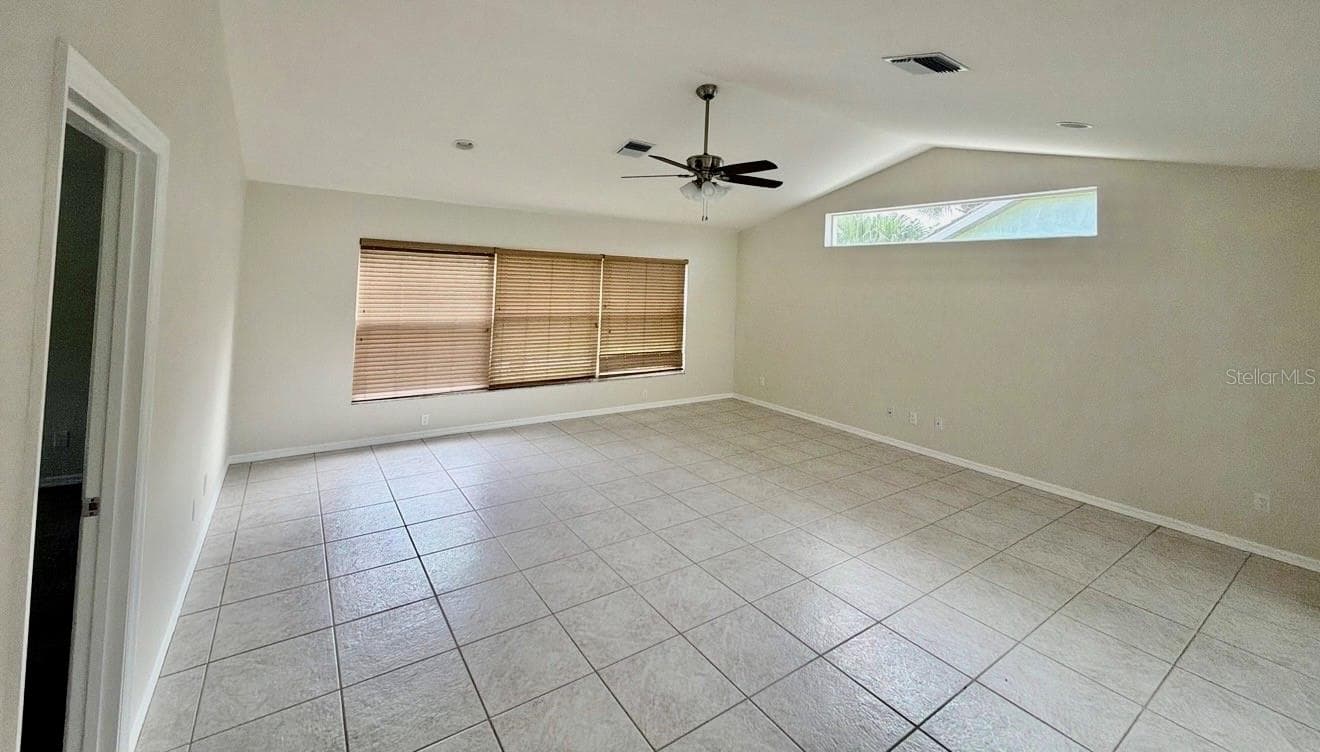 Single Family Residence at 229 VENICE PALMS BLVD, VENICE, photo 6 of 11