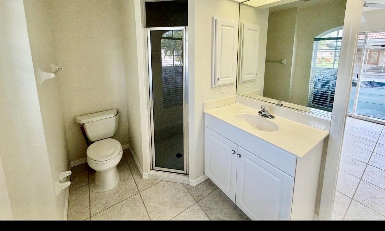 Single Family Residence at 229 VENICE PALMS BLVD, VENICE, photo 11 of 11