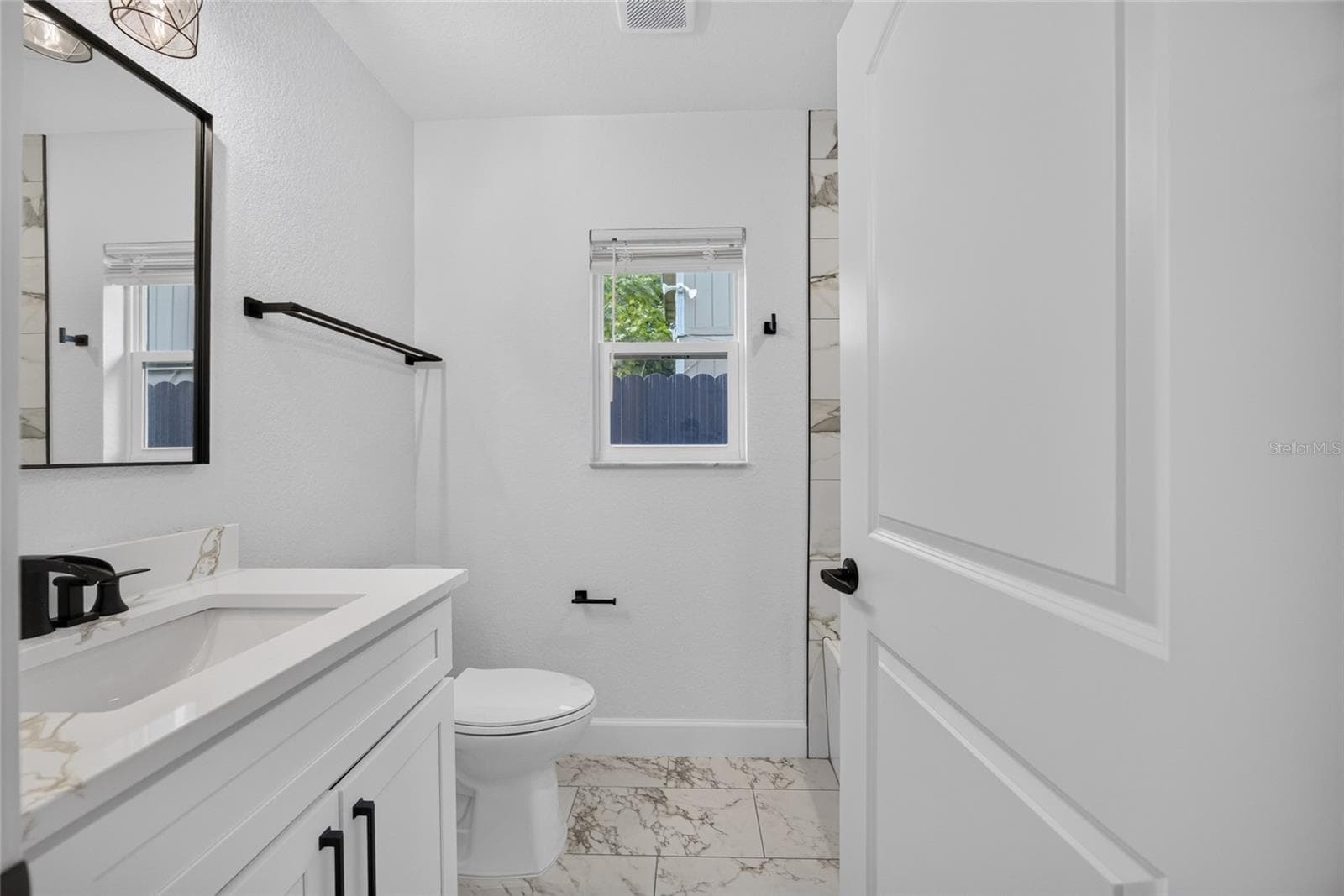 Single Family Residence at 2225 MCCARTHY AVE, SANFORD, photo 11 of 47