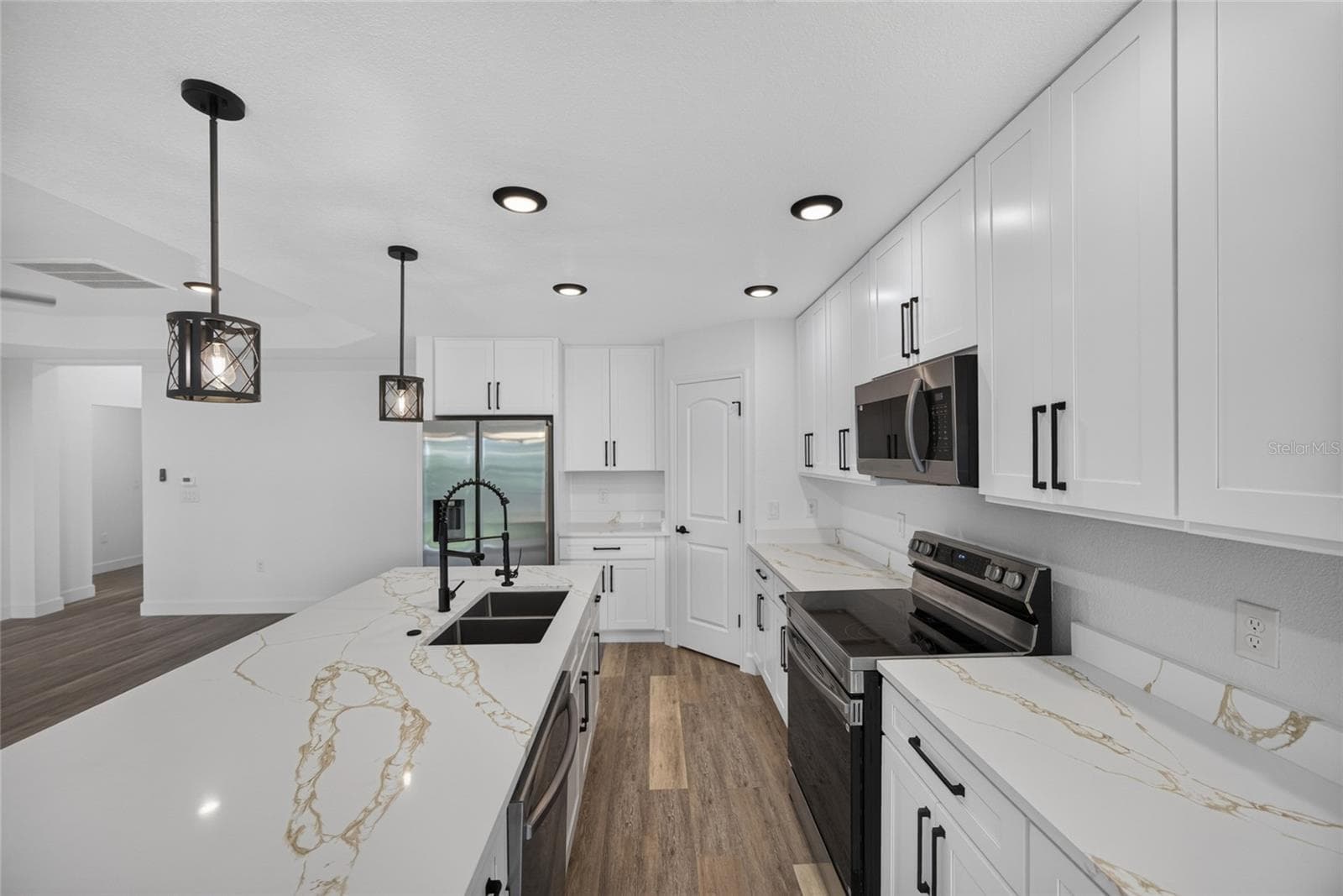 Single Family Residence at 2225 MCCARTHY AVE, SANFORD, photo 12 of 47