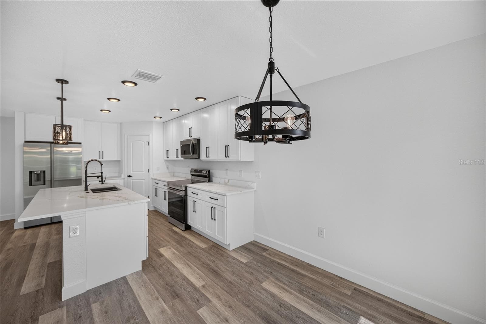 Single Family Residence at 2225 MCCARTHY AVE, SANFORD, photo 28 of 47