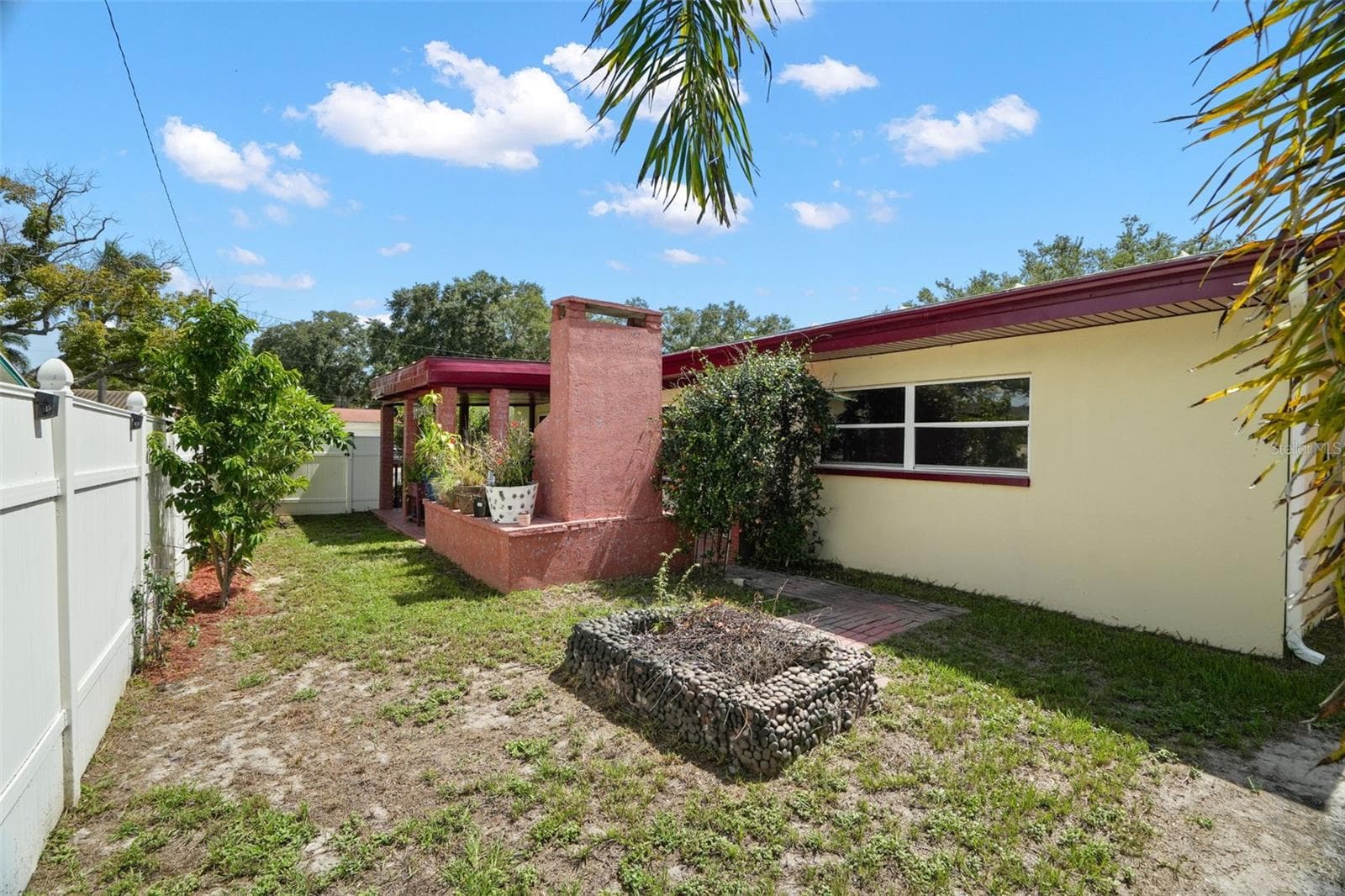 Single Family Residence at 1564 SANTA MONICA DR, DUNEDIN, photo 26 of 34