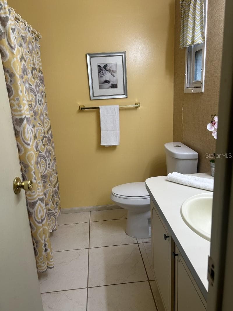 Manufactured Home at 1550 HILLCREST DR, THE VILLAGES, photo 11 of 11