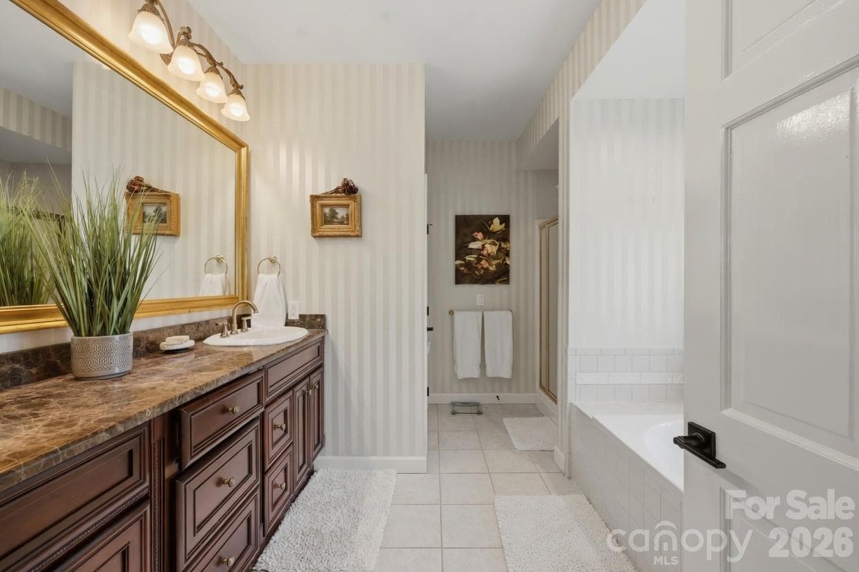 Single Family Residence at 358 Olde Charter Circle, Jefferson, photo 16 of 48