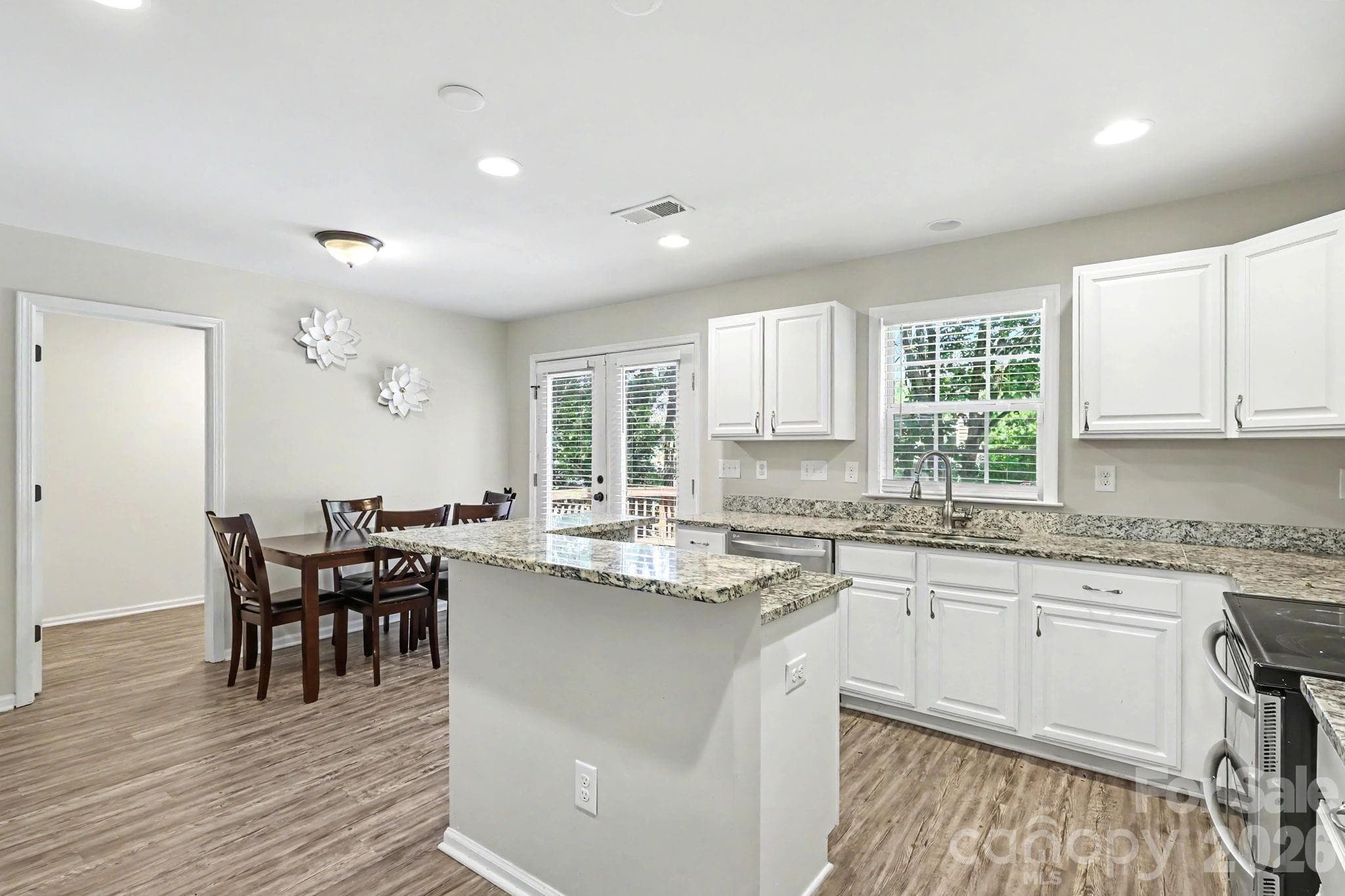 Single Family Residence at Charlotte, photo 9 of 37