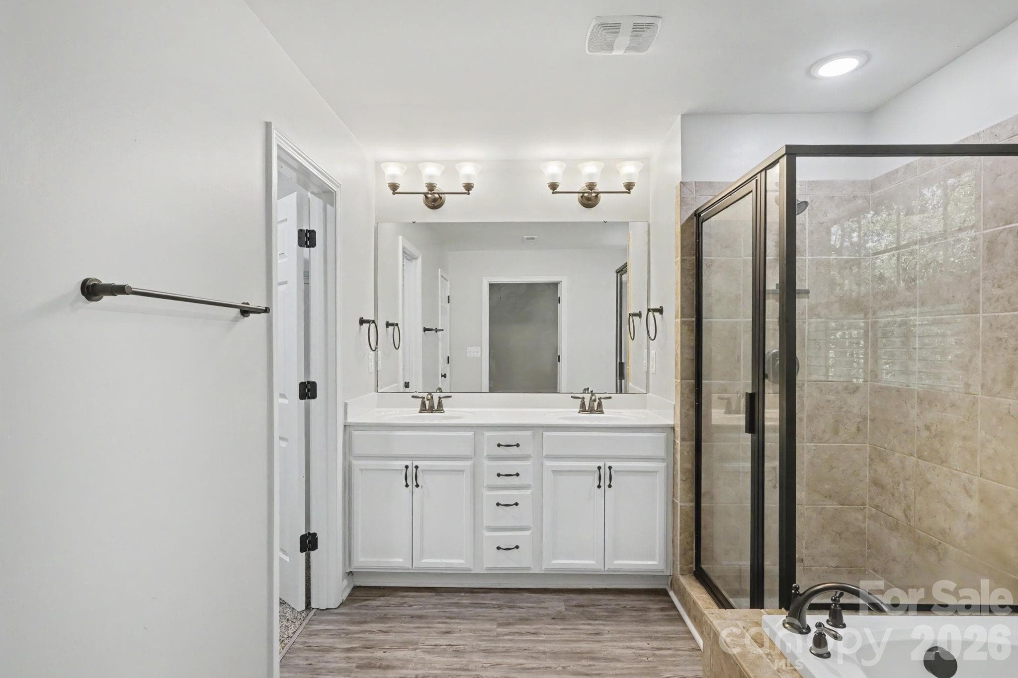 Single Family Residence at Charlotte, photo 23 of 37
