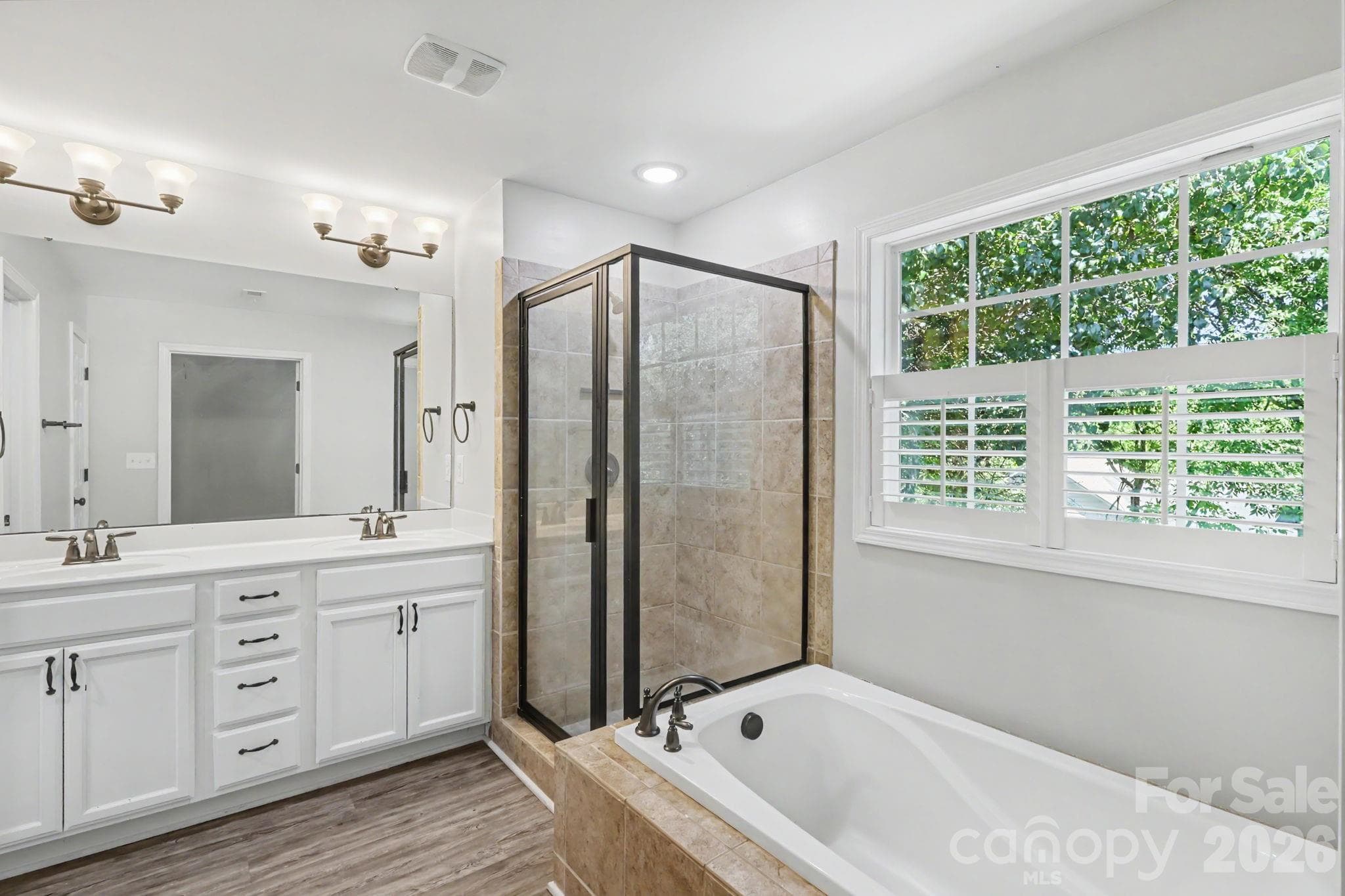Single Family Residence at Charlotte, photo 24 of 37