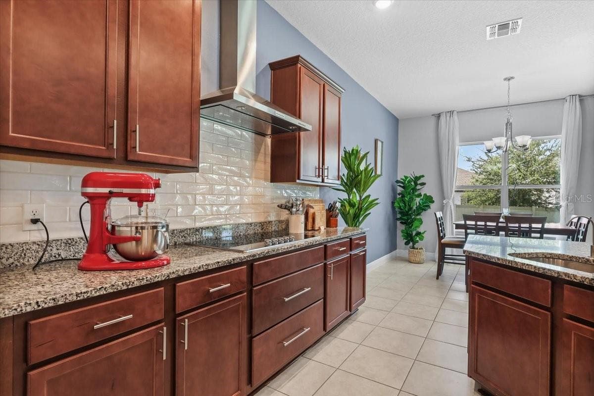 Single Family Residence at 9953 SUMMERLAKE GROVES ST, WINTER GARDEN, photo 23 of 85