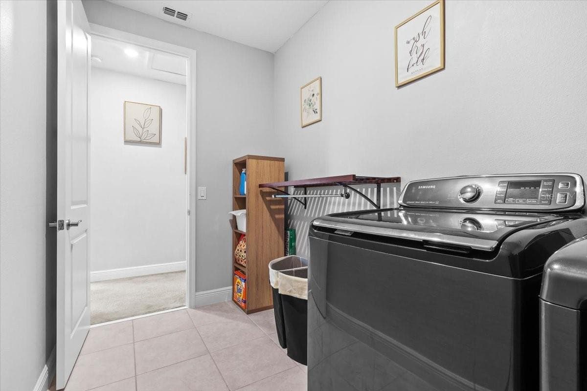 Single Family Residence at 9953 SUMMERLAKE GROVES ST, WINTER GARDEN, photo 35 of 85
