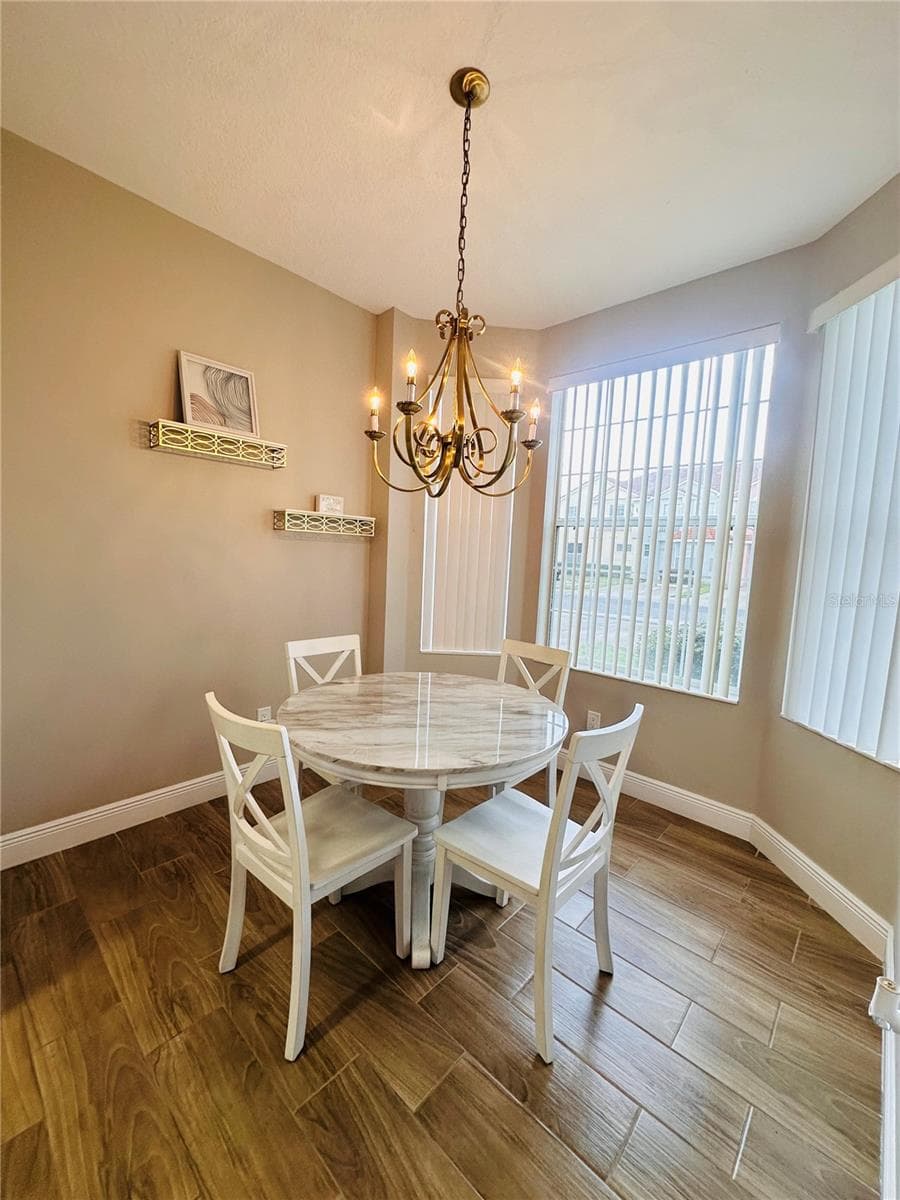 Townhouse at 1204 S BEACH CIR, KISSIMMEE, photo 7 of 27