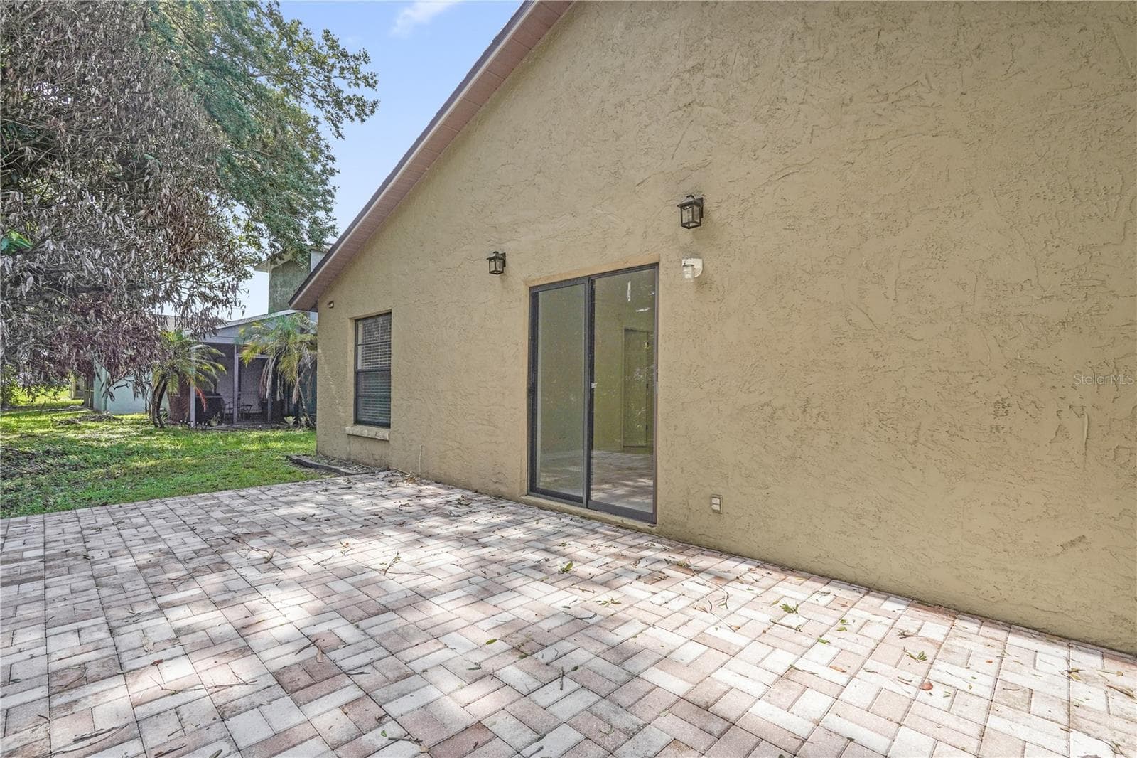 Beautiful patio area - 1455 ELDRA DR, KISSIMMEE