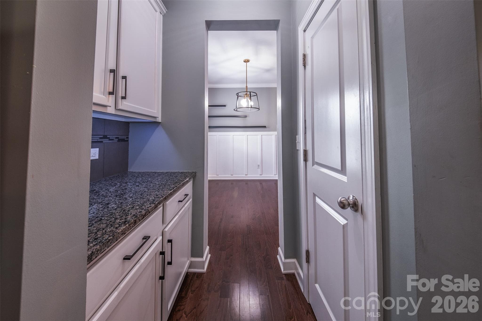 Butler's Pantry with Walk in Pantry - 2134 Gillette Drive, Clover