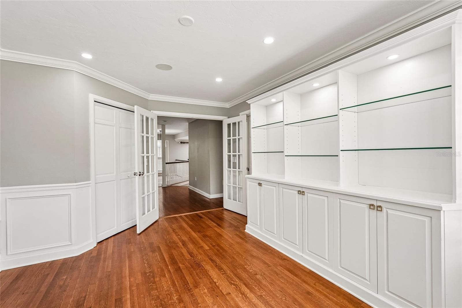 Single Family Residence at 1675 LANDINGS LN, SARASOTA, photo 33 of 64