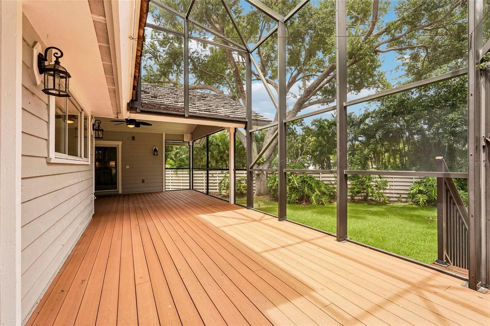 Single Family Residence at 1675 LANDINGS LN, SARASOTA, photo 40 of 64