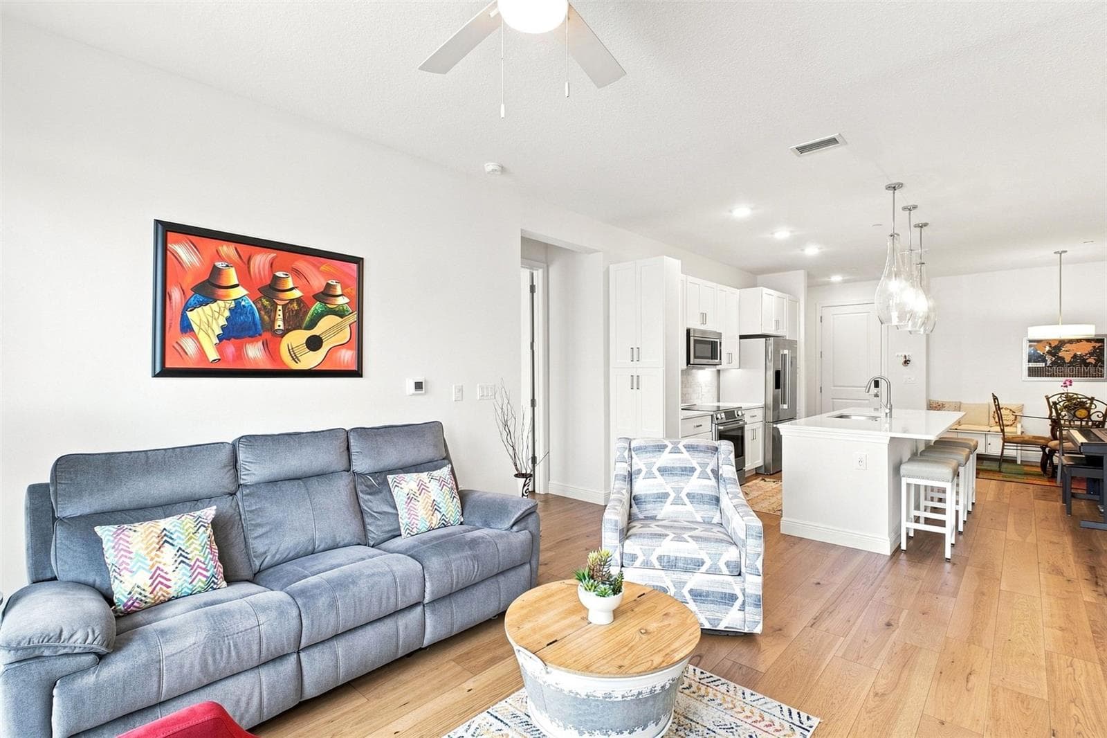 Condominium at 600 3RD AVE S #302, ST PETERSBURG, photo 13 of 52