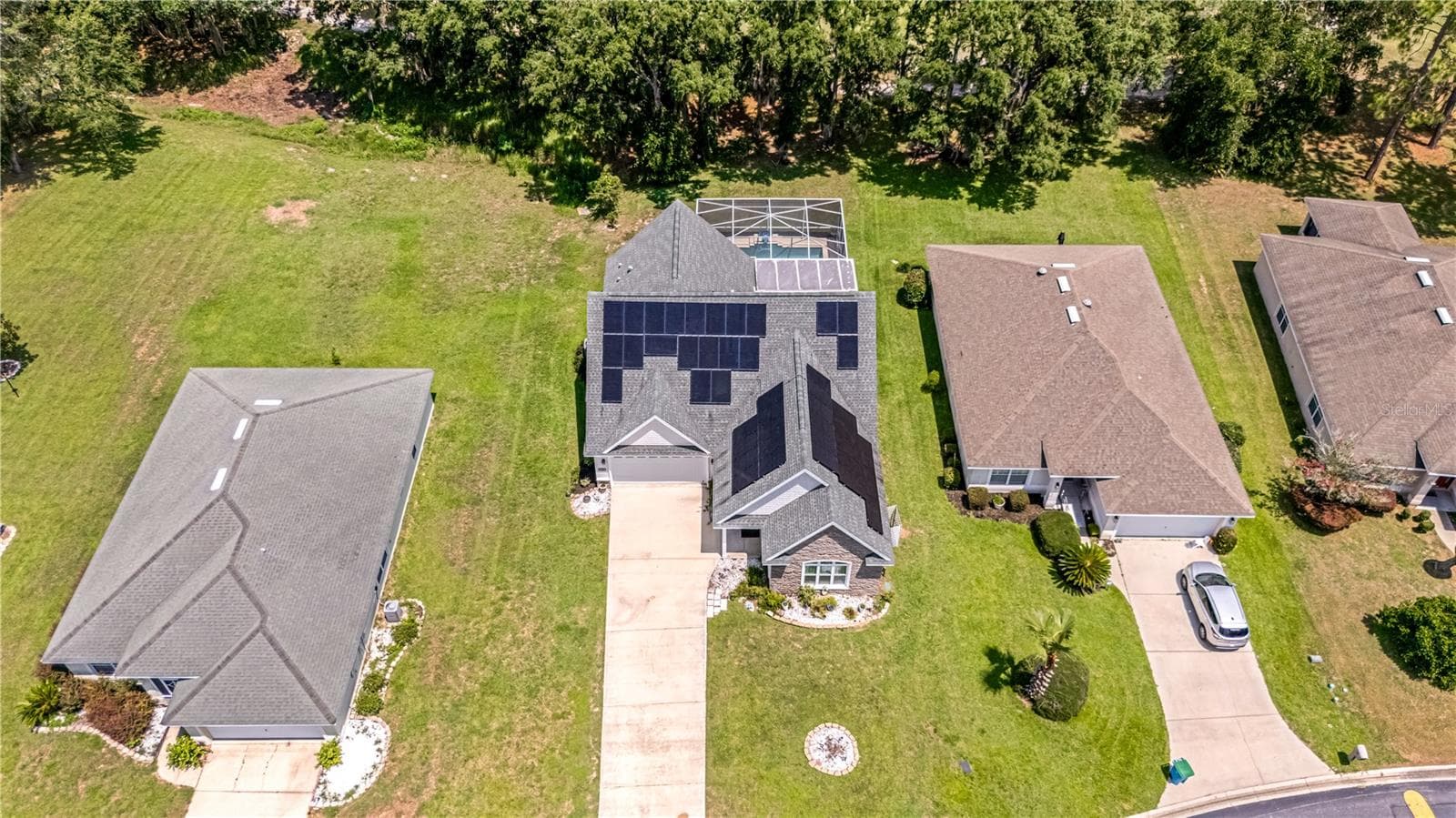 Single Family Residence at 728 LAKE DIAMOND AVE, OCALA, photo 2 of 62