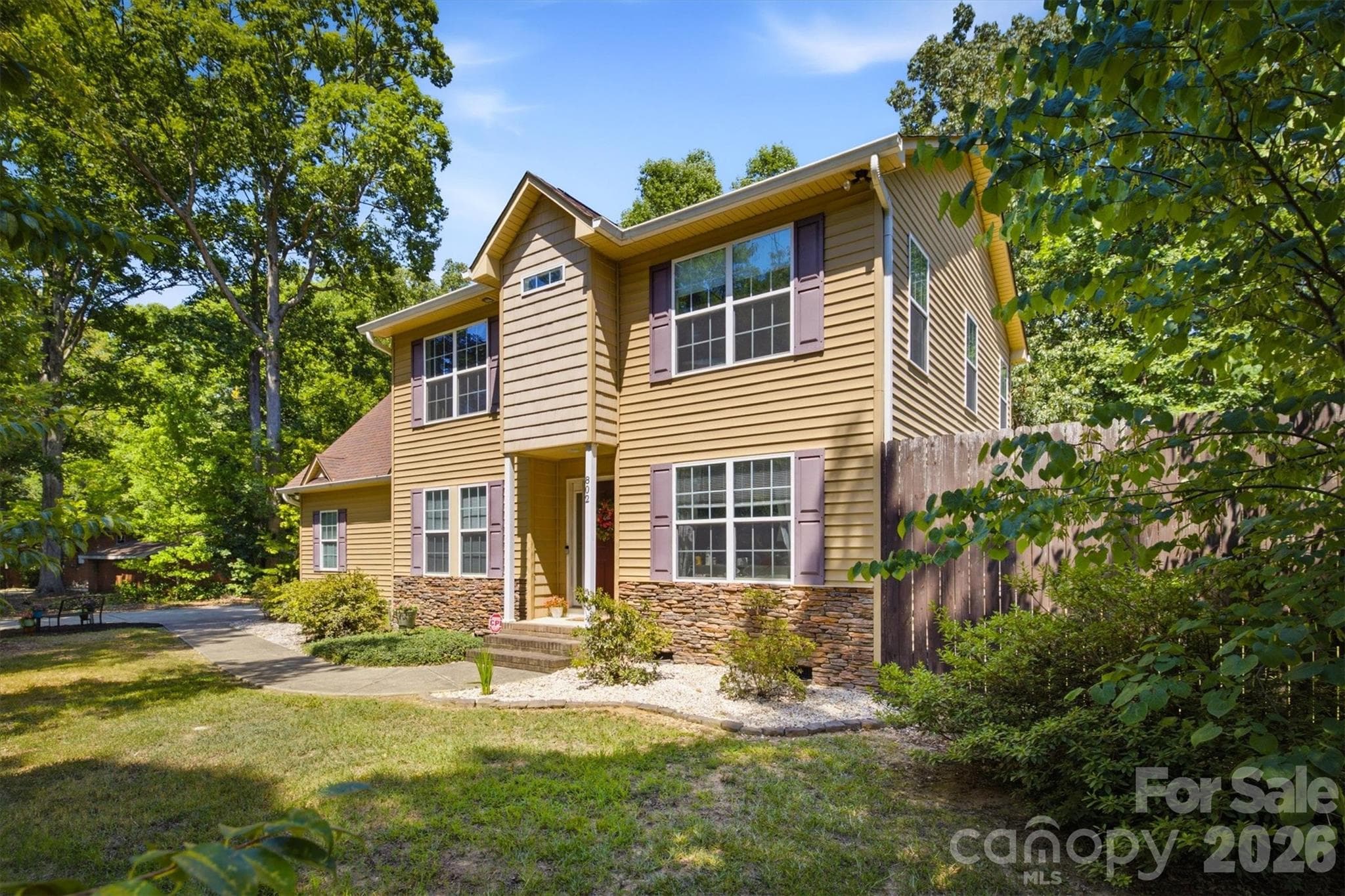 Side exterior angle - 802 White Oaks Circle, Monroe